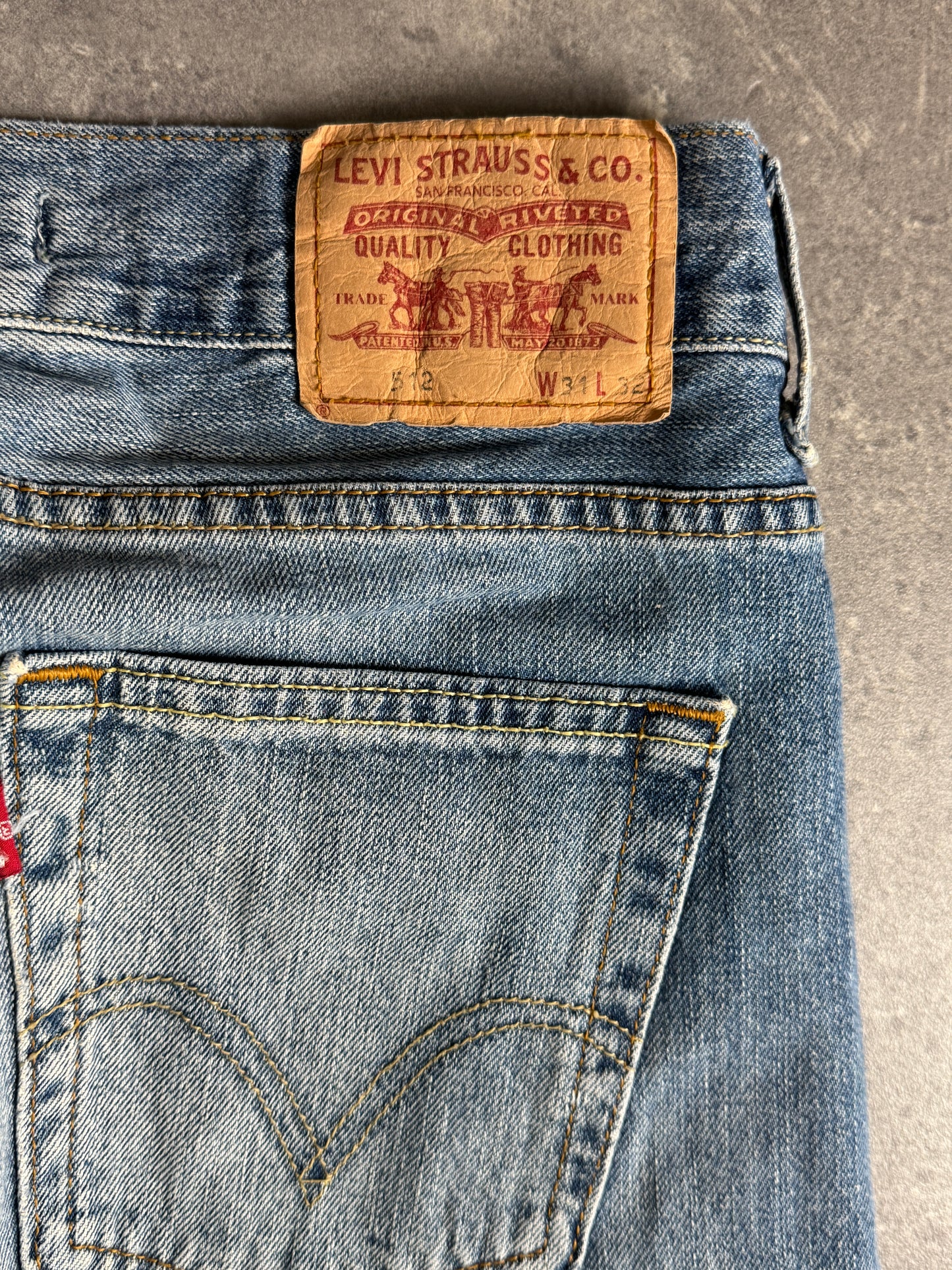 Leviβs bootcut Jeans (W31/L32)