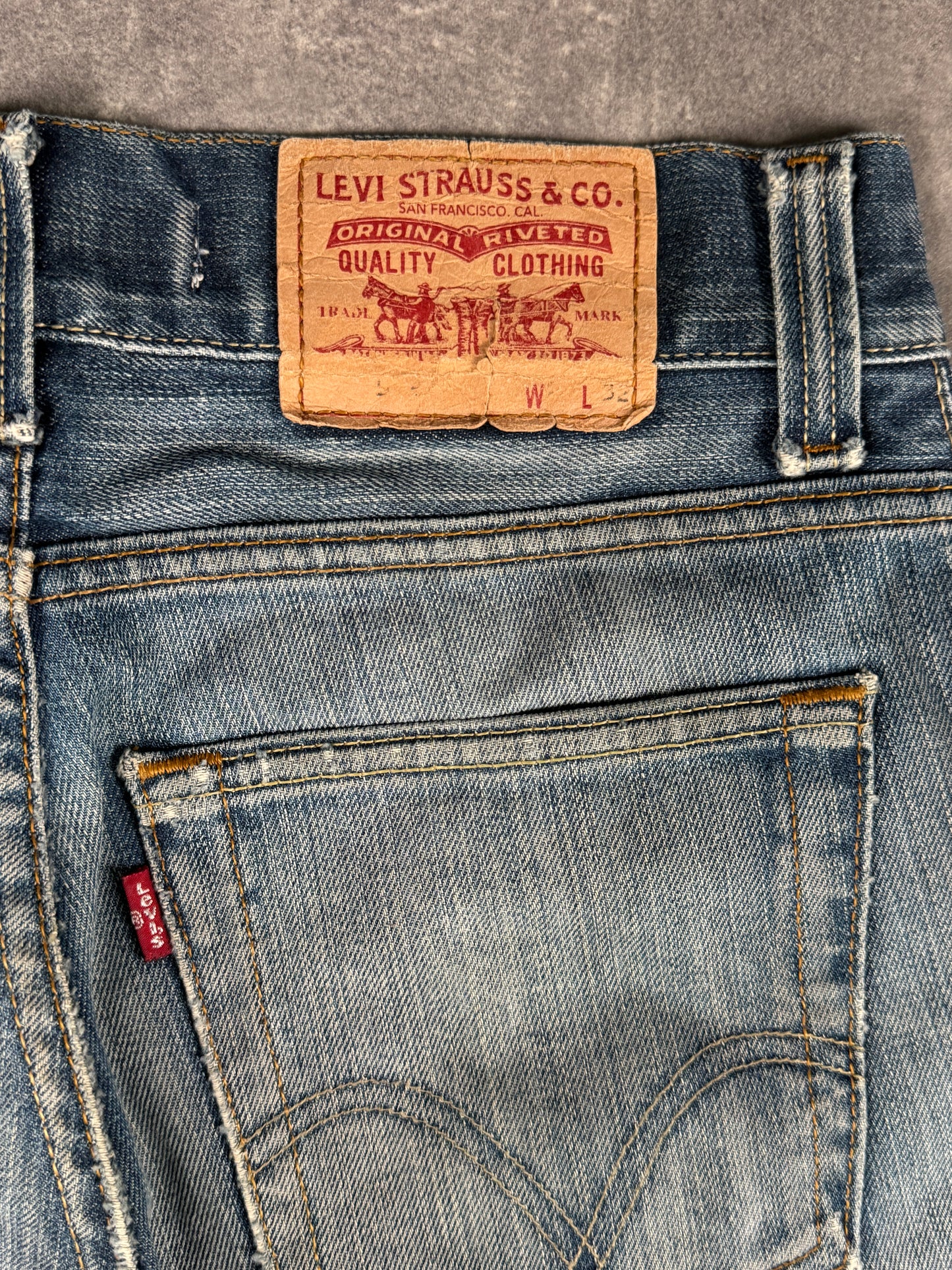 Leviβs bootcut Jeans (W29/L32)