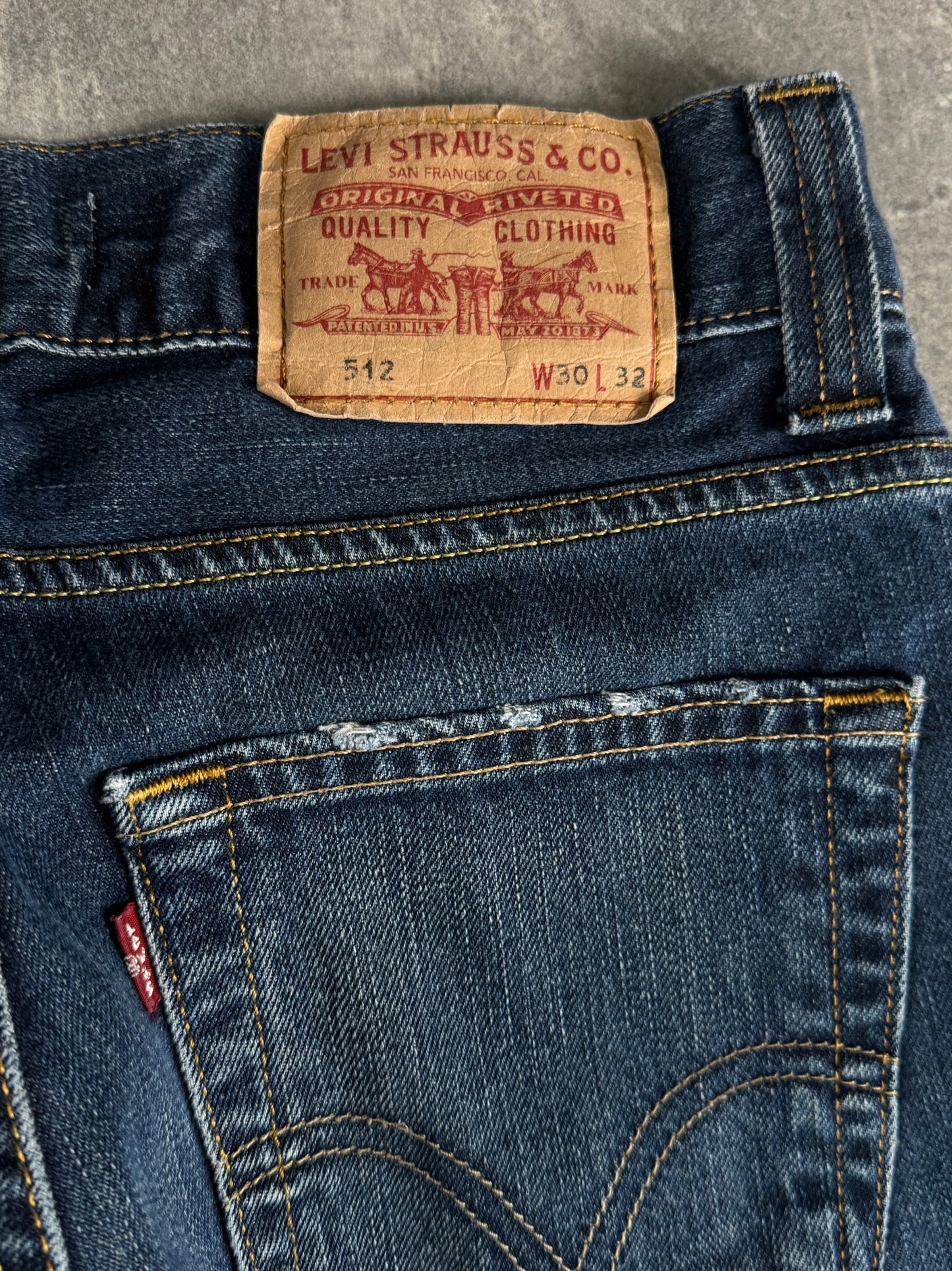 Leviβs bootcut Jeans (W29/L29)