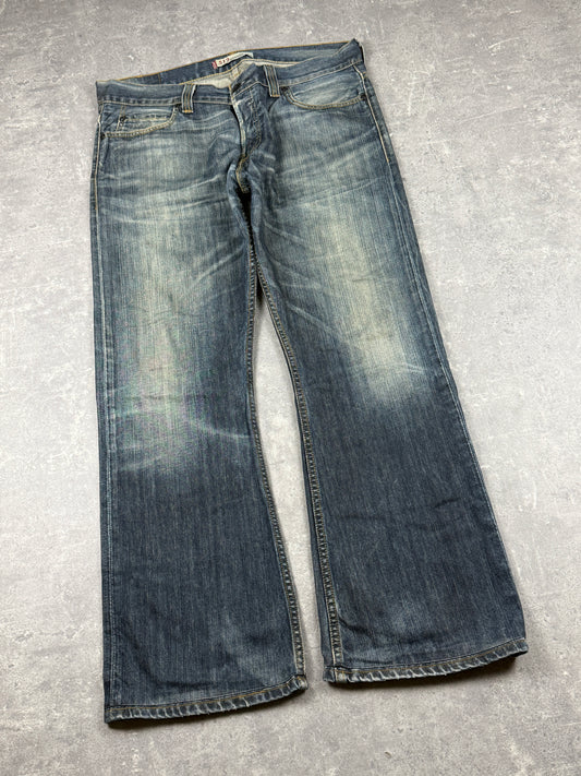 Levi’s bootcut jeans (W38/L34)