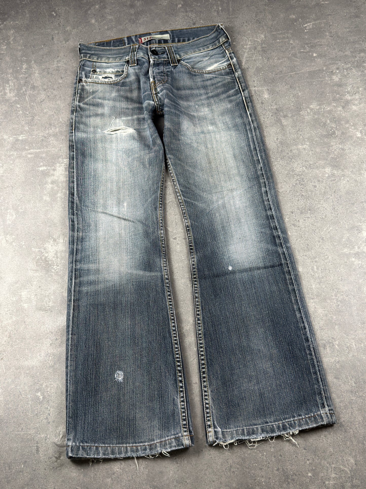 Levi’s bootcut Jeans (W28/L30)