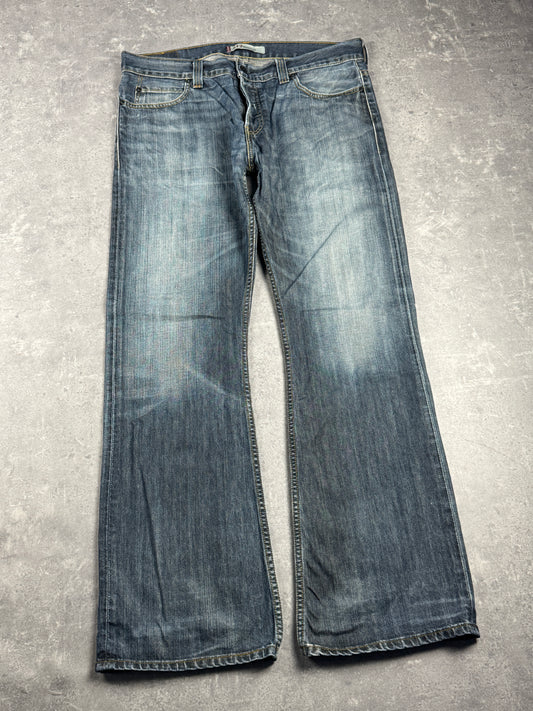 Levi’s bootcut W38/L34-36)