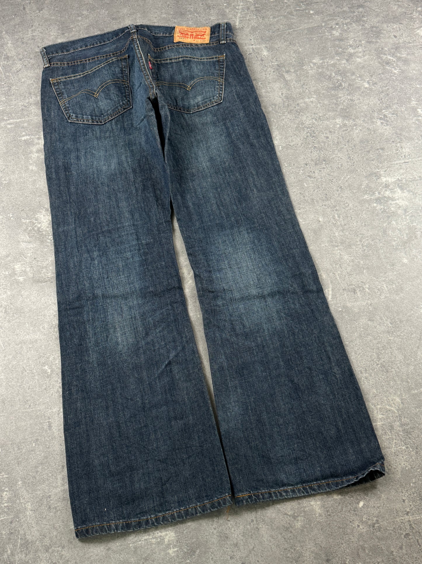 Levi’s bootcut Jeans (W33/L30)