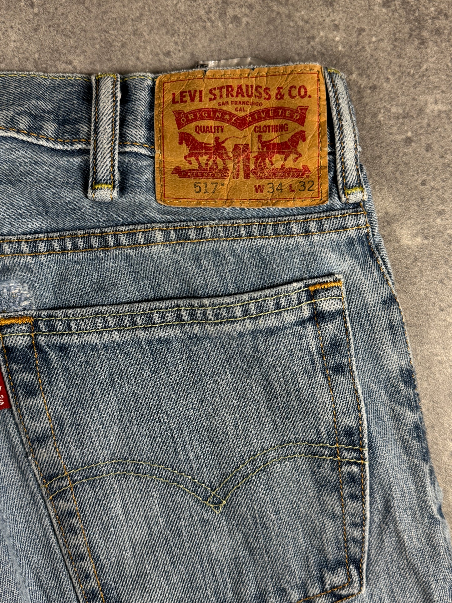 Levi’s bootcut Jeans (W34/L32)