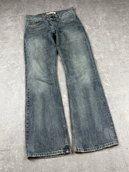 Levi’s bootcut Jeans (W28/L32)