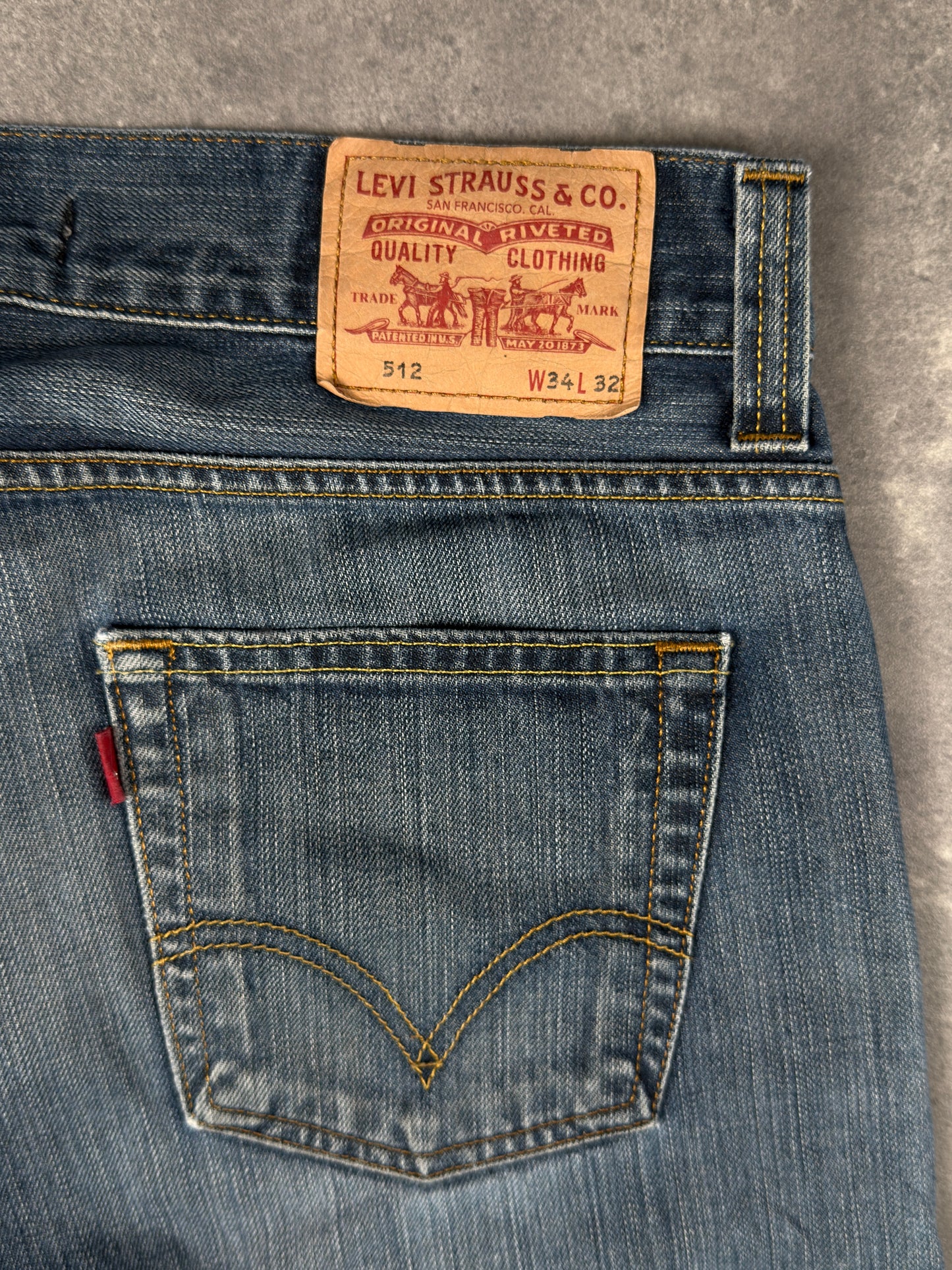 Levi’s bootcut Jeans (W34/L32)