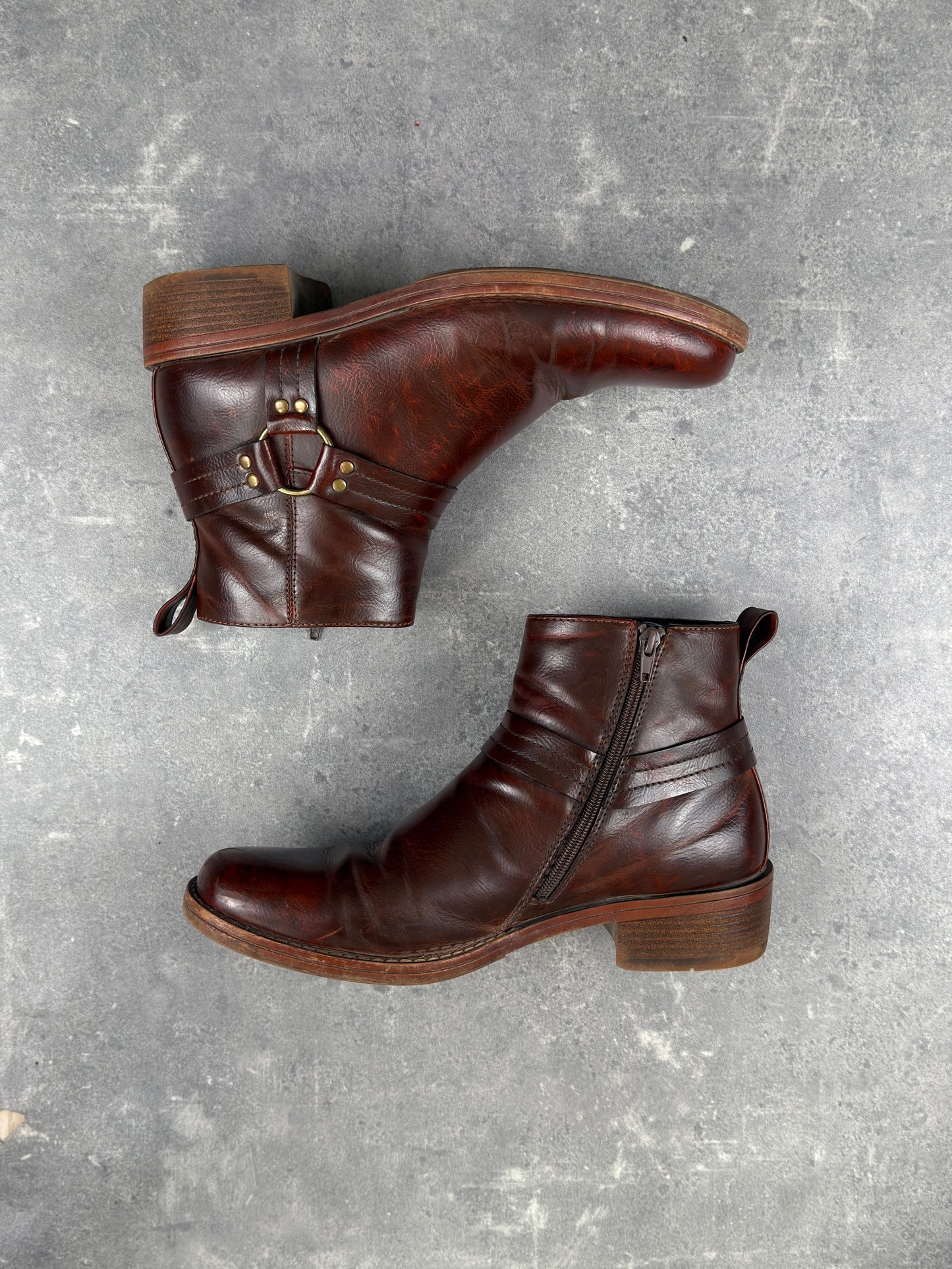Harness Boots (43)