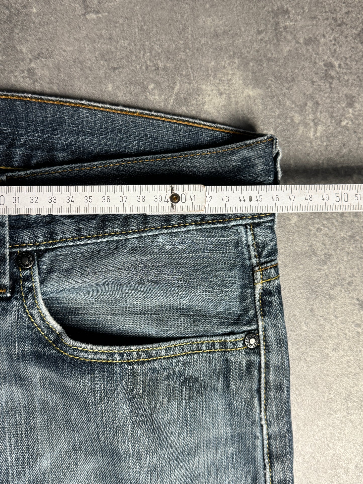 Levi’s bootcut jeans (W36/L34)