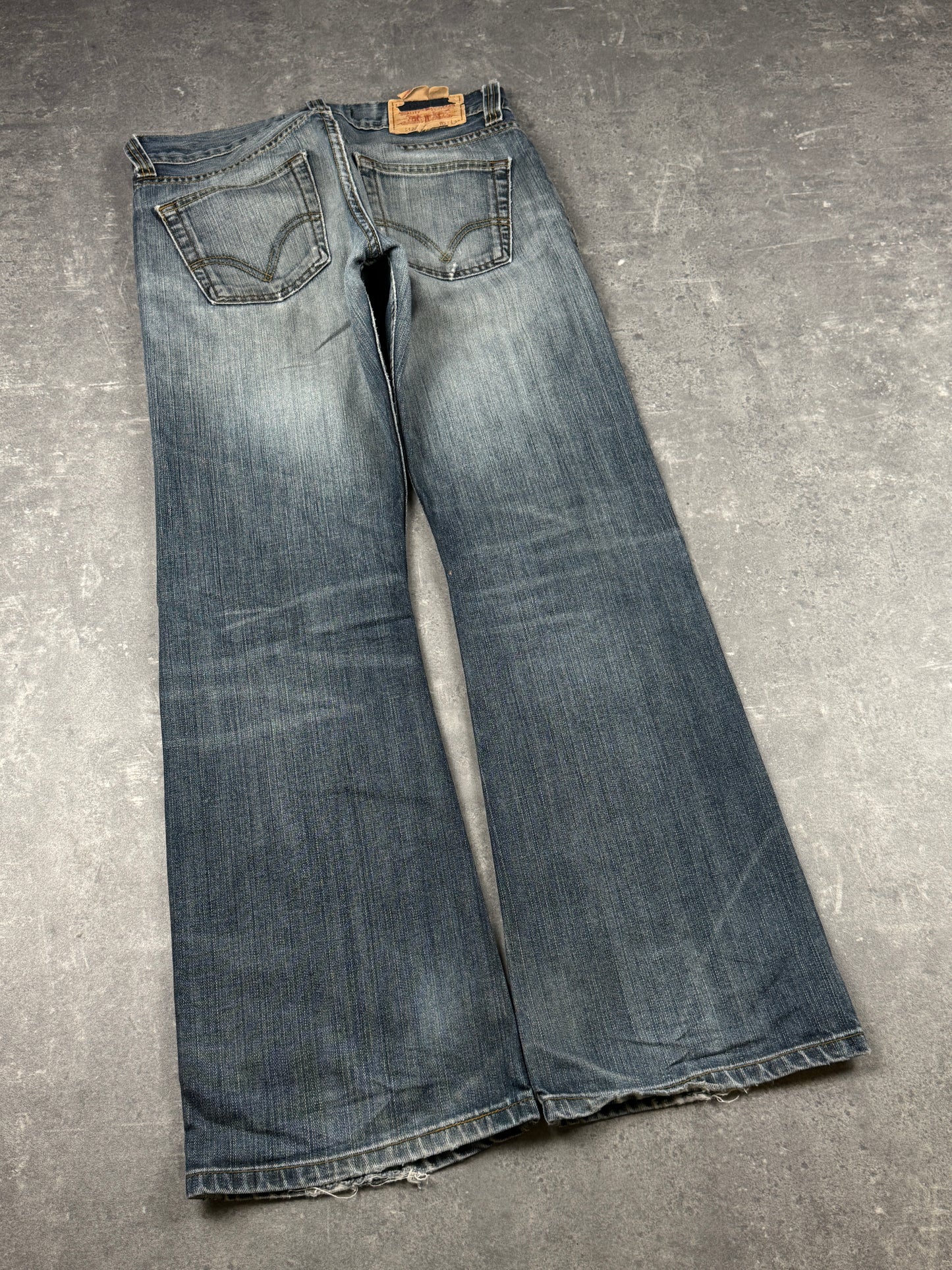 Levi’s bootcut Jeans (W31/L32)