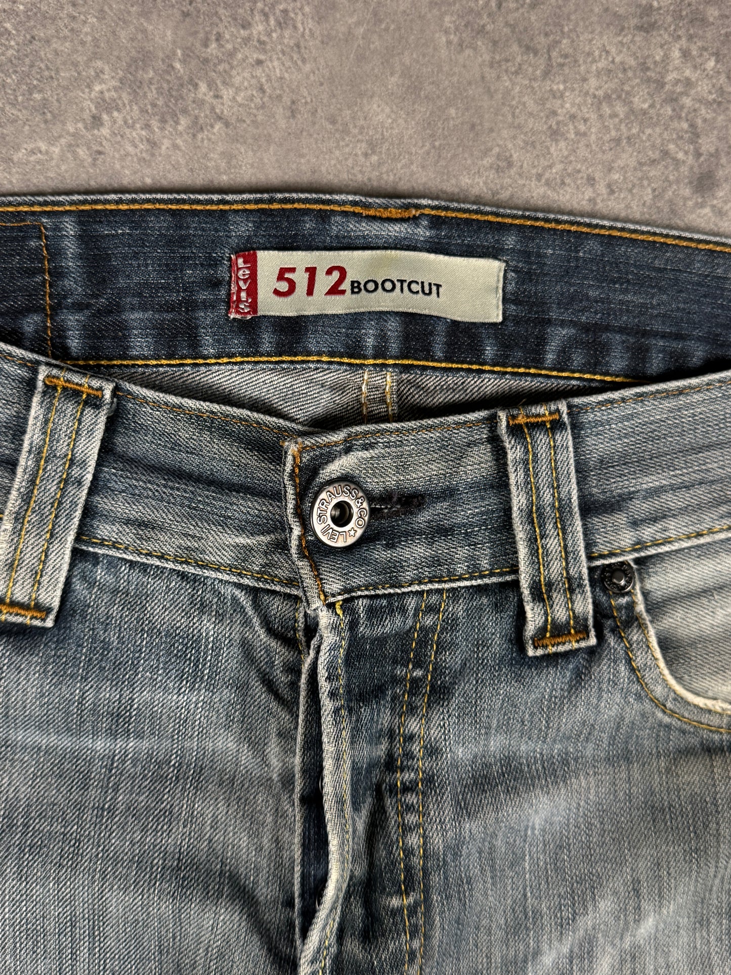 Levi’s bootcut Jeans (W32/L32)
