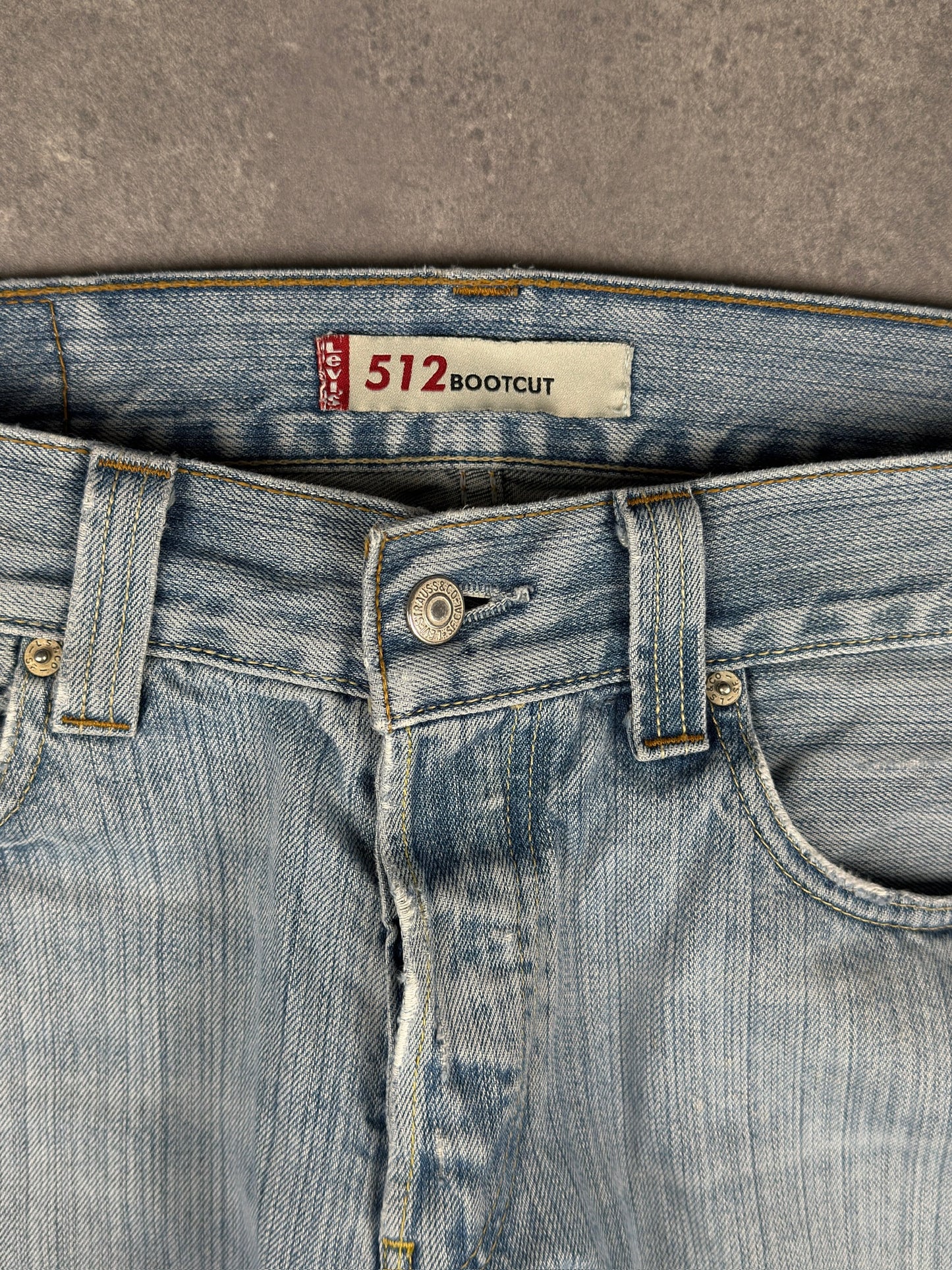 Levi’s bootcut Jeans (W34/L34)