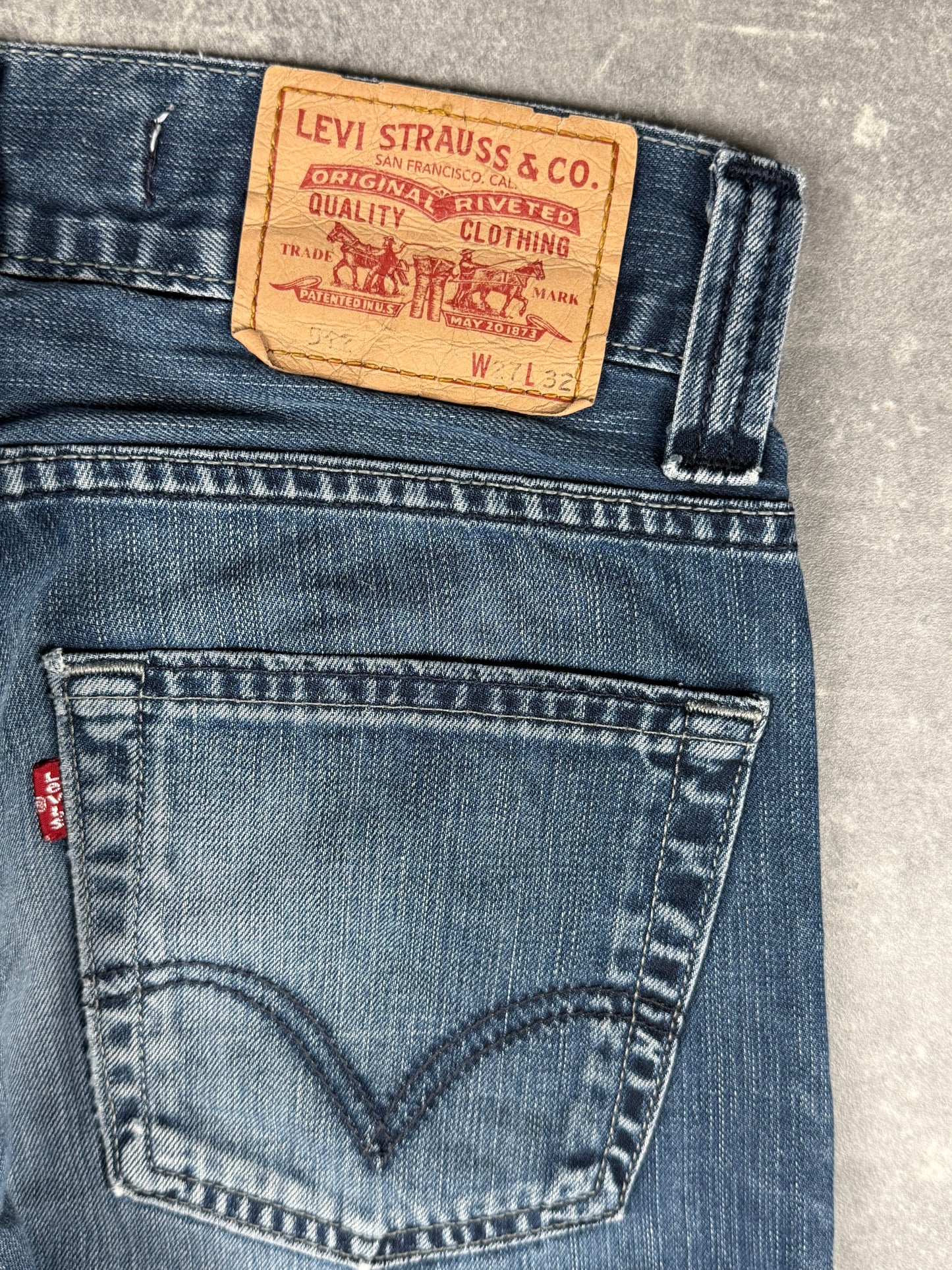 Levi’s bootcut Jeans (W27/L32)