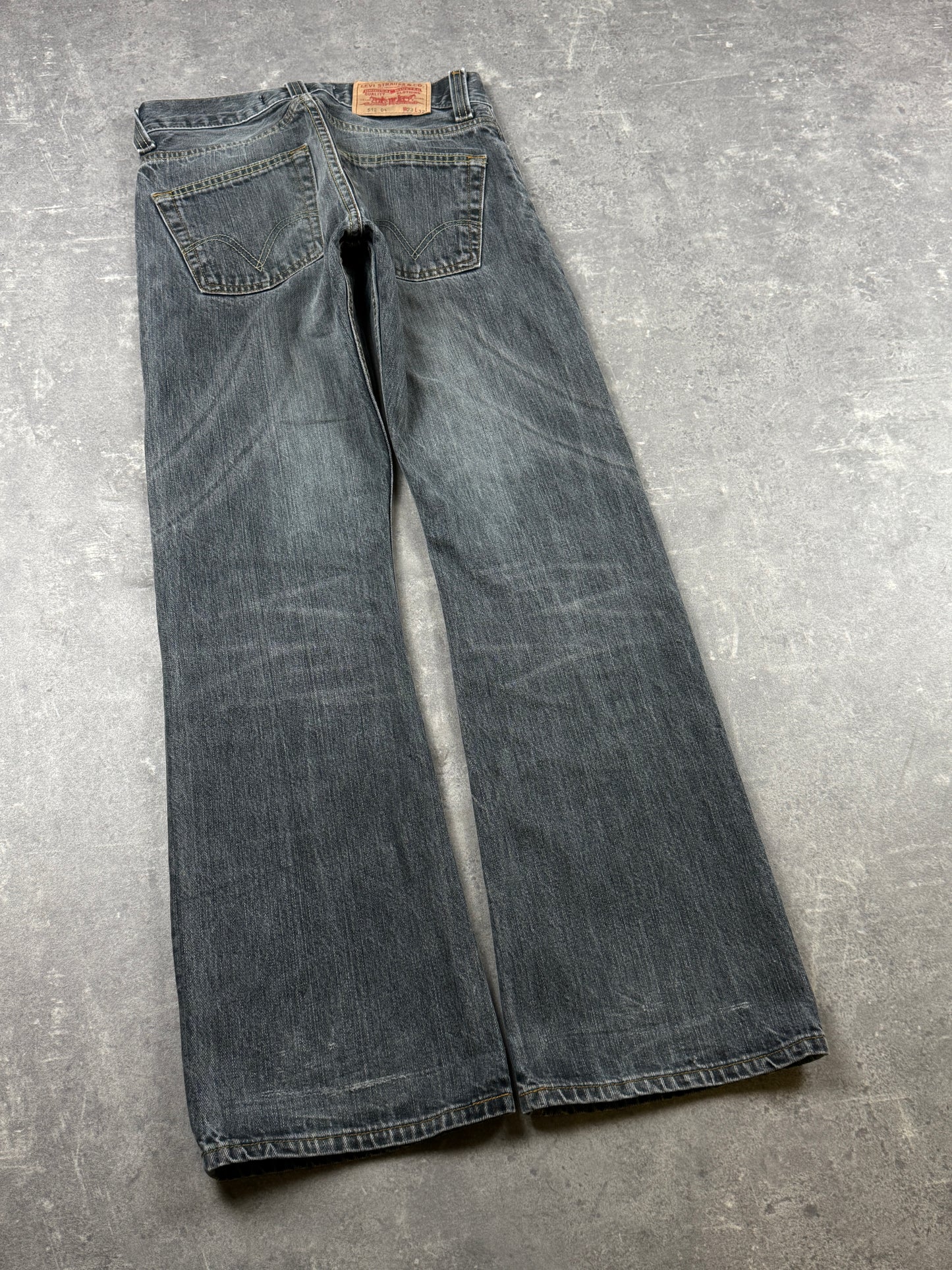 Levi’s bootcut Jeans (W28/L32)