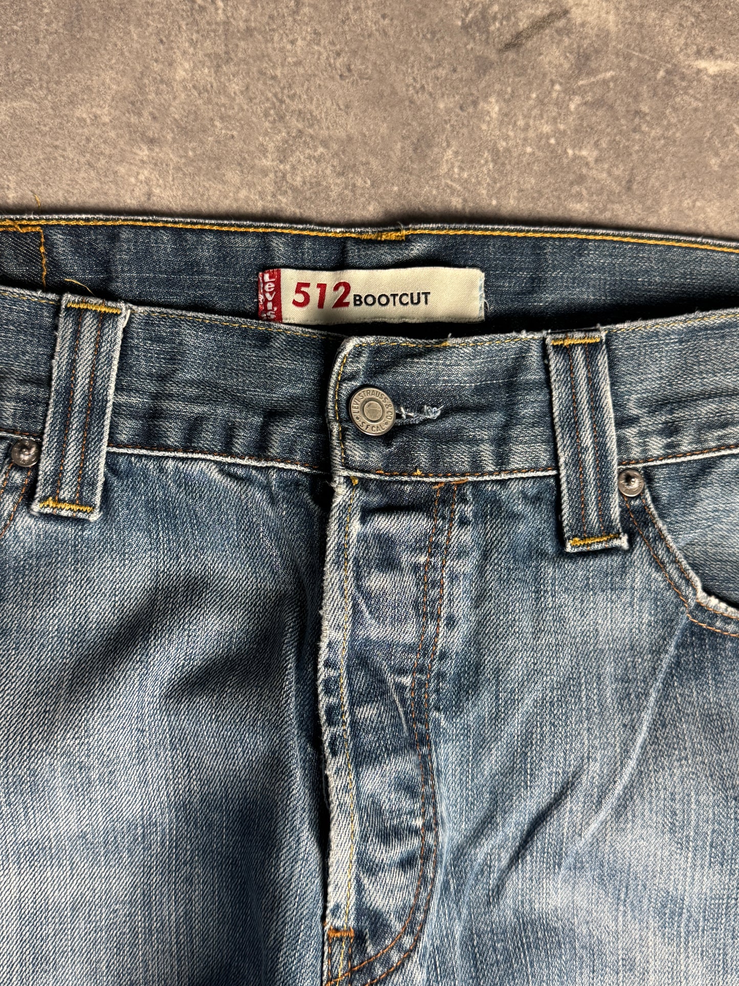 Levi’s bootcut (W36/L36)