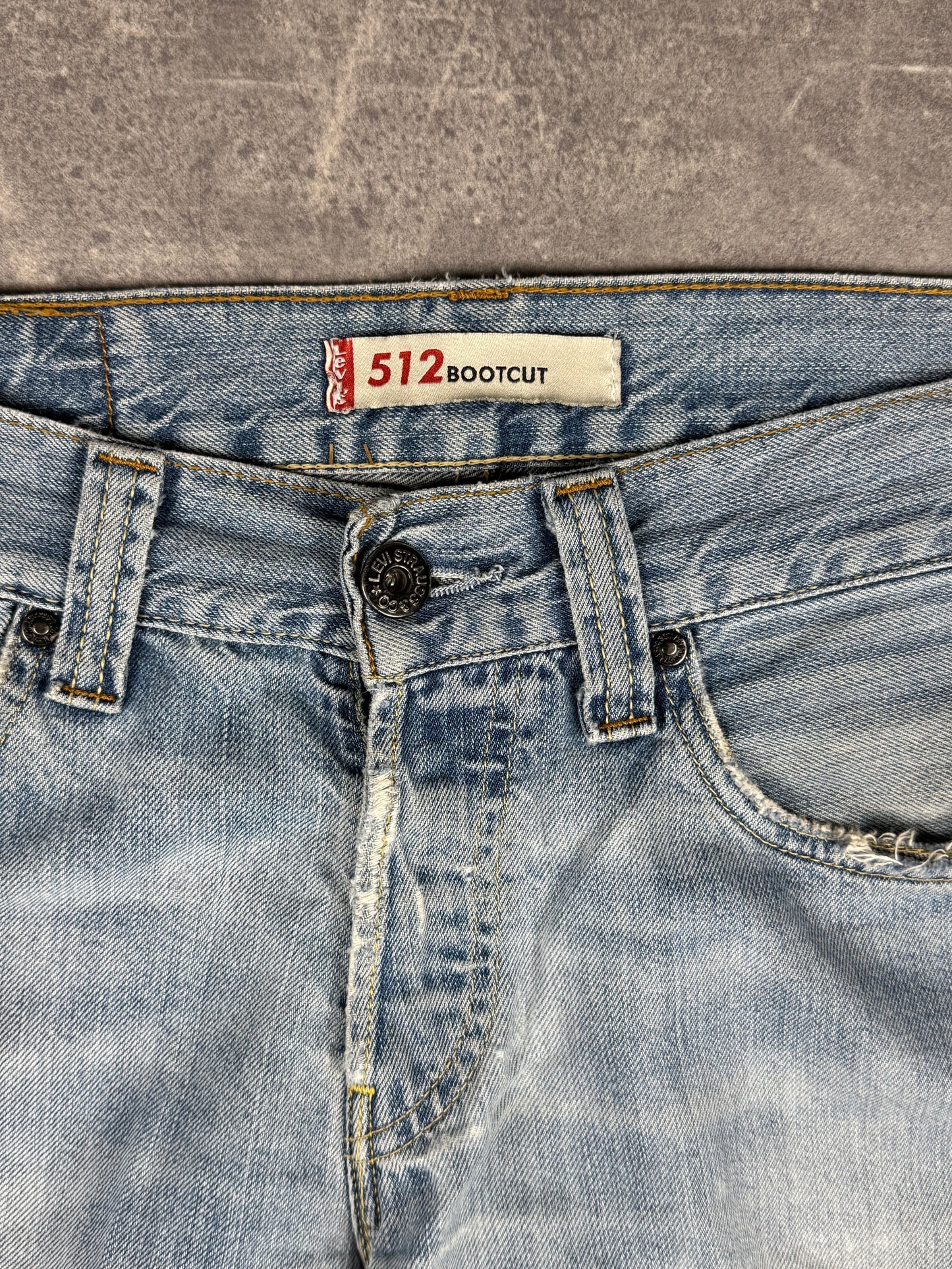 Levi’s bootcut Jeans (W31/L34)