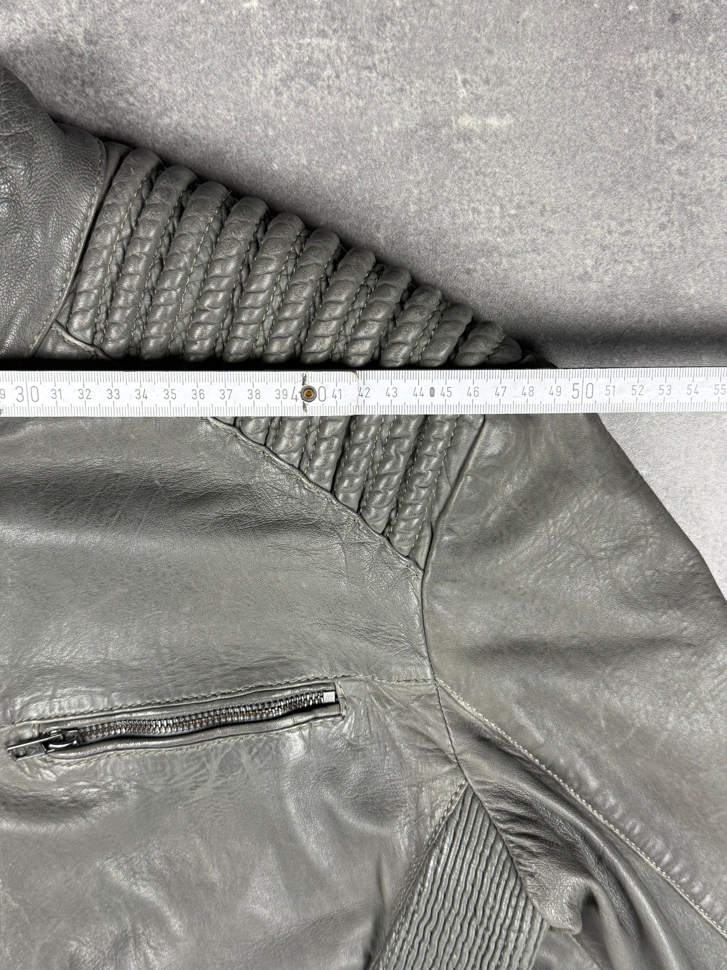 Lederjacke Be Edgy (L)