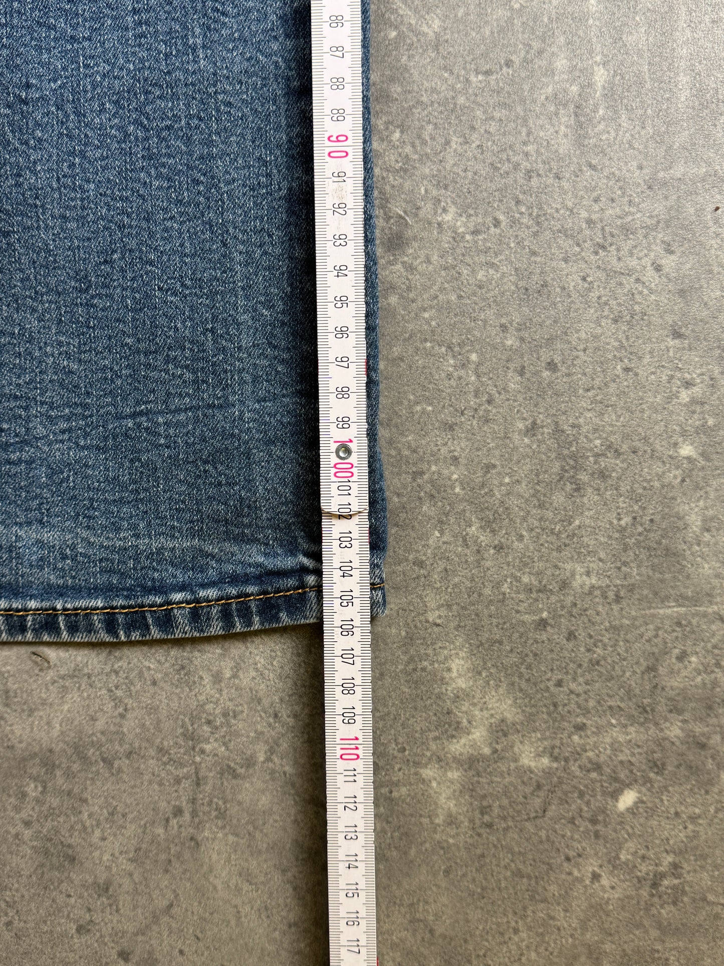 Levi’s bootcut jeans (W38/L32)