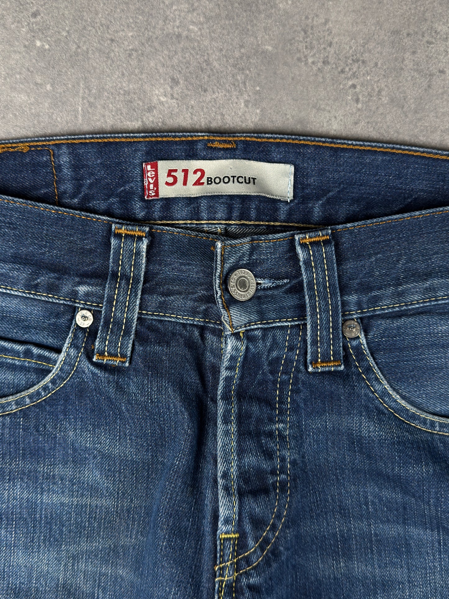 Levi’s bootcut Jeans (W29/L32)