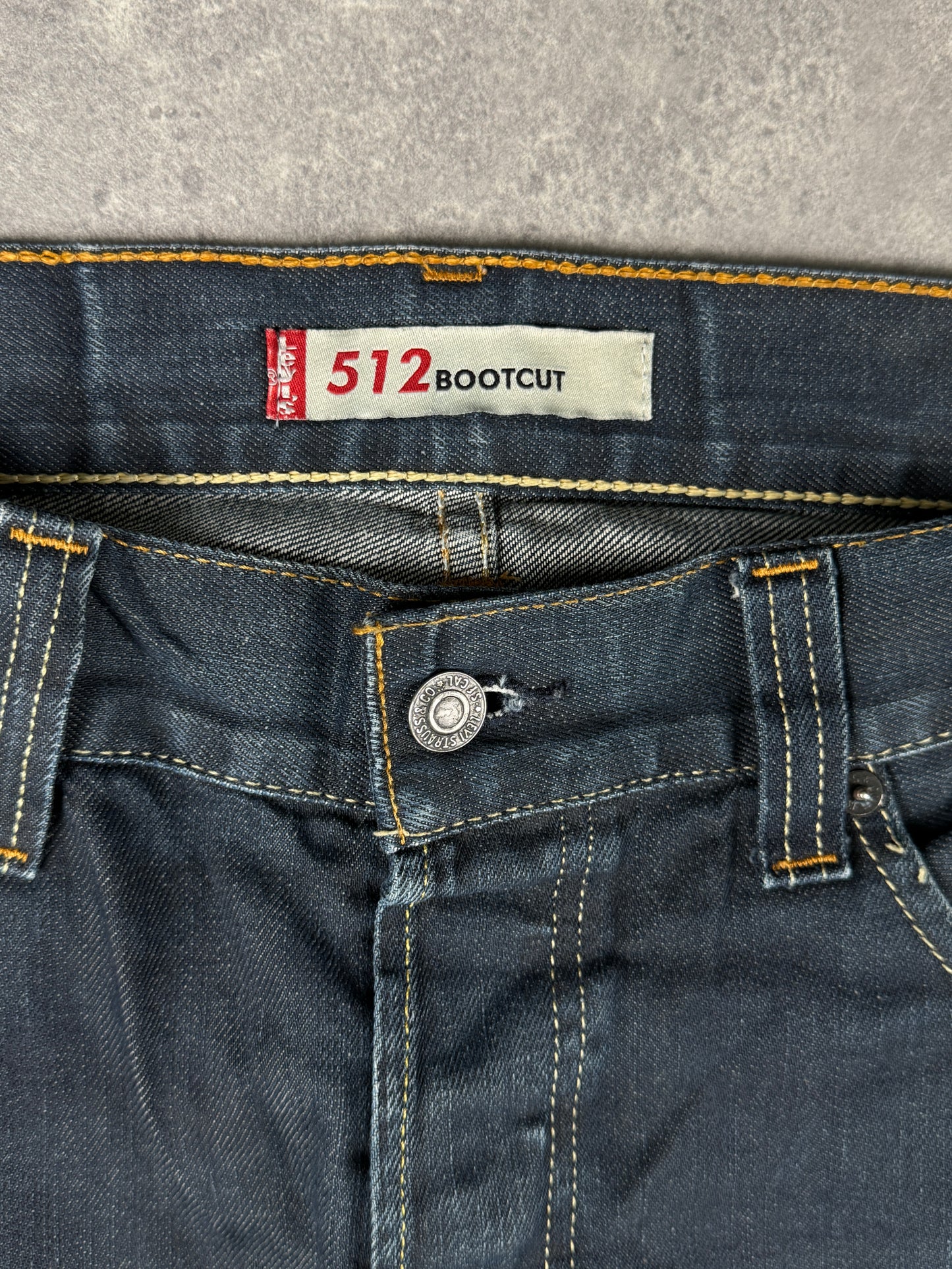 Levi’s bootcut Jeans (W36/L36)