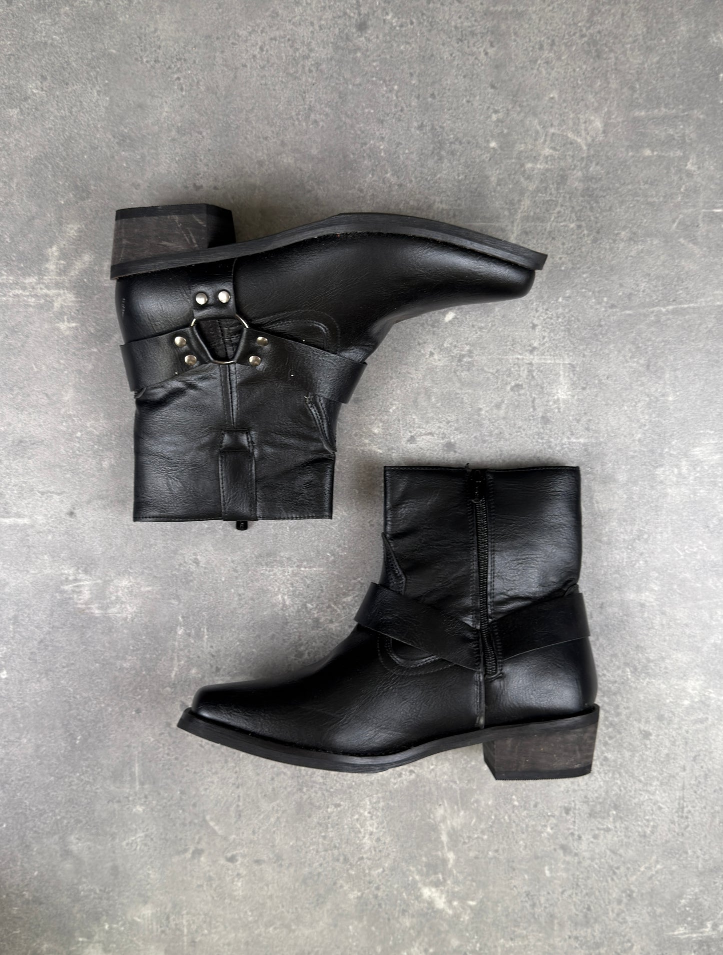 Harness Boot (44)