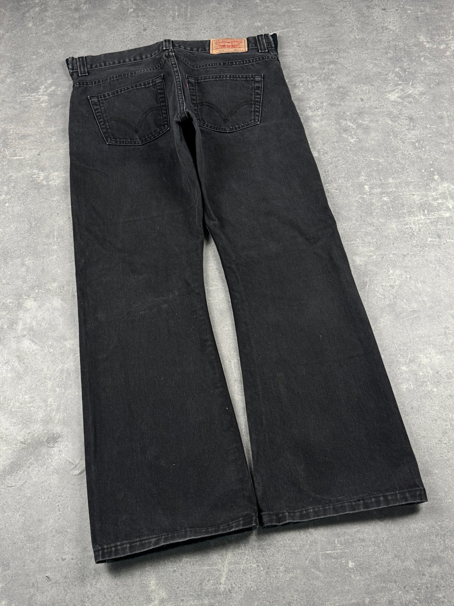 Levi’s bootcut jeans (W36/L32)