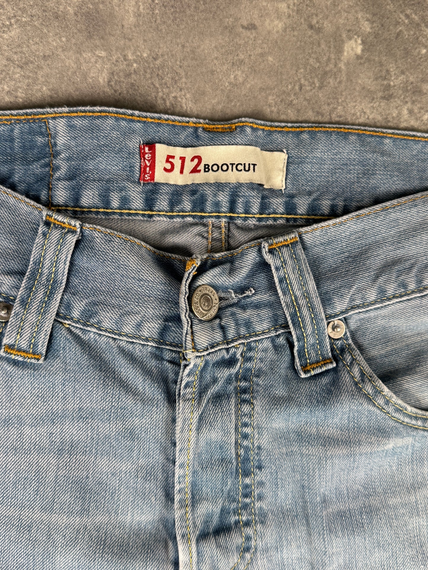 Levi’s bootcut Jeans (W30/L34)
