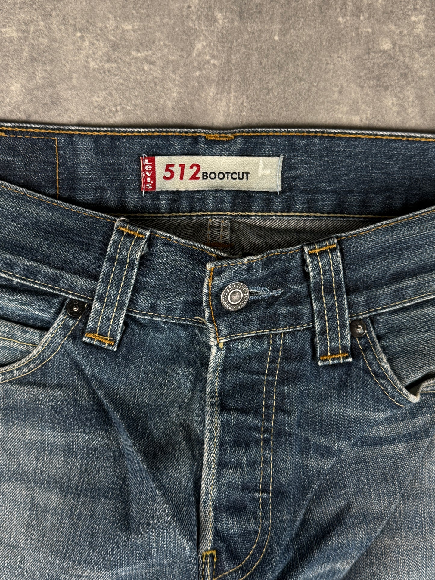Levi’s bootcut Jeans (W31/L29)