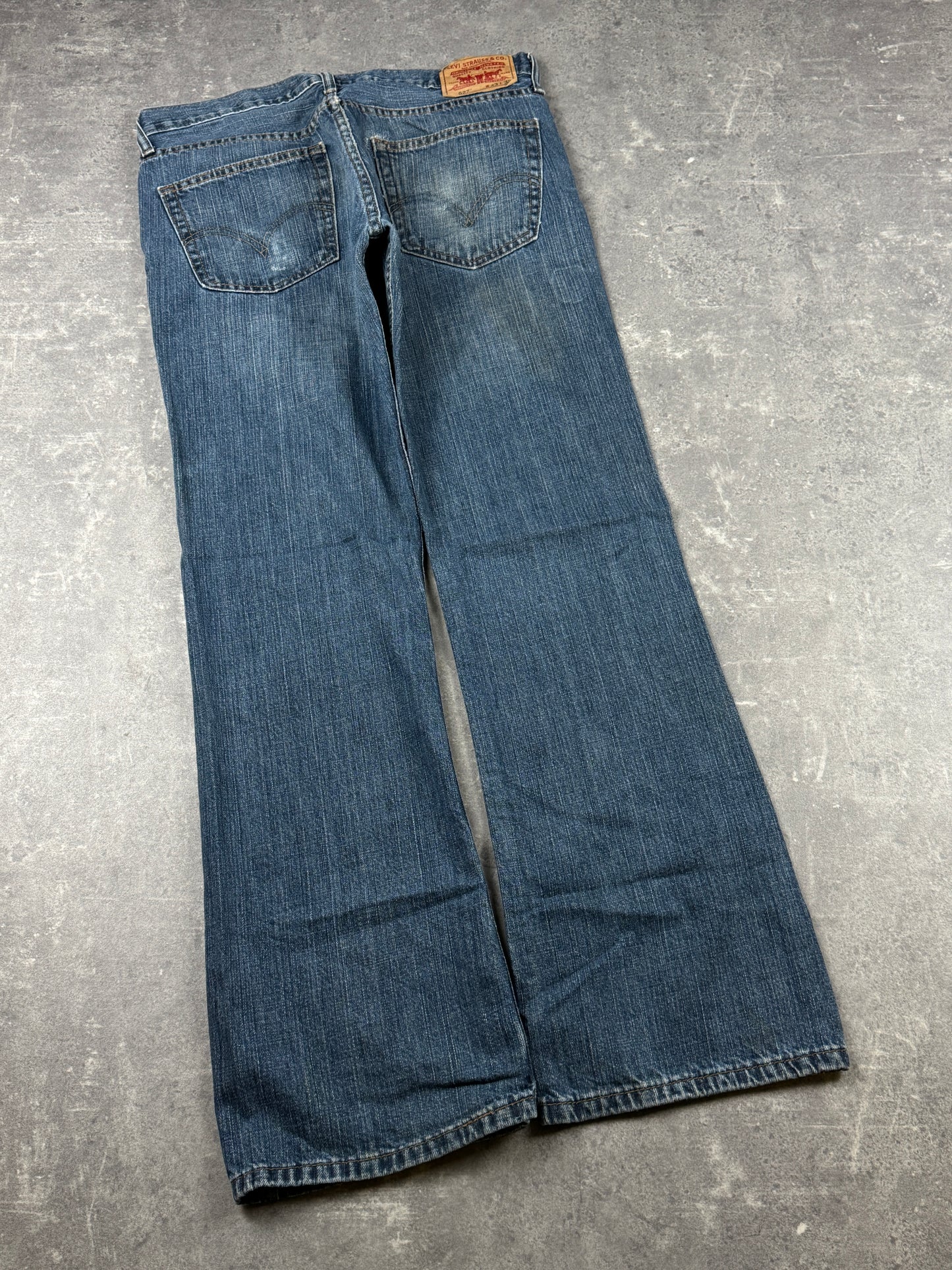 Levi’s bootcut Jeans (W33/L32)