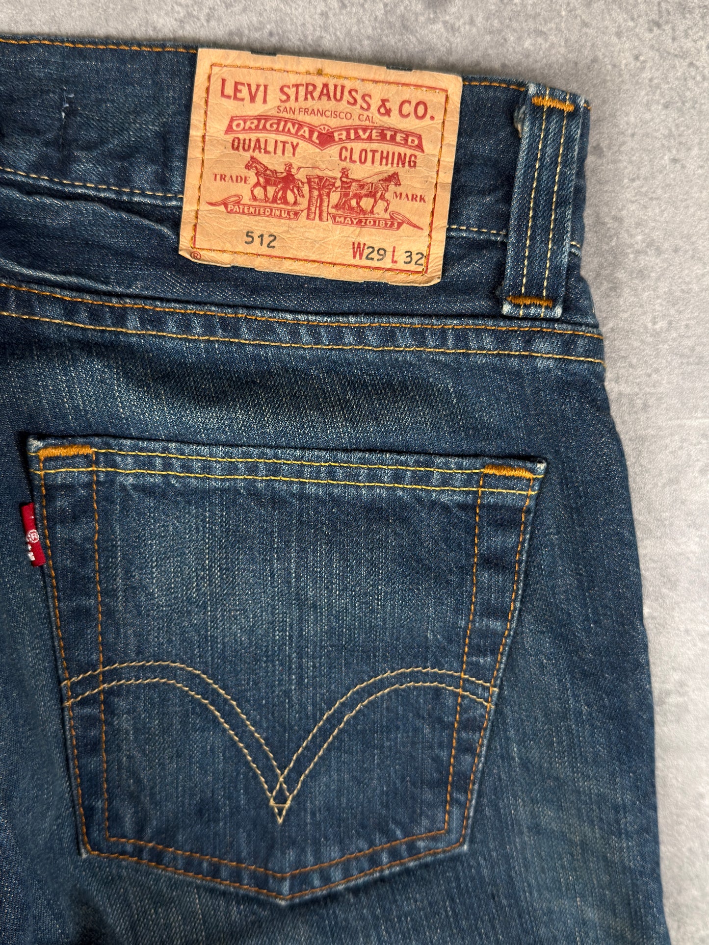 Levi’s bootcut Jeans (W29/L32)
