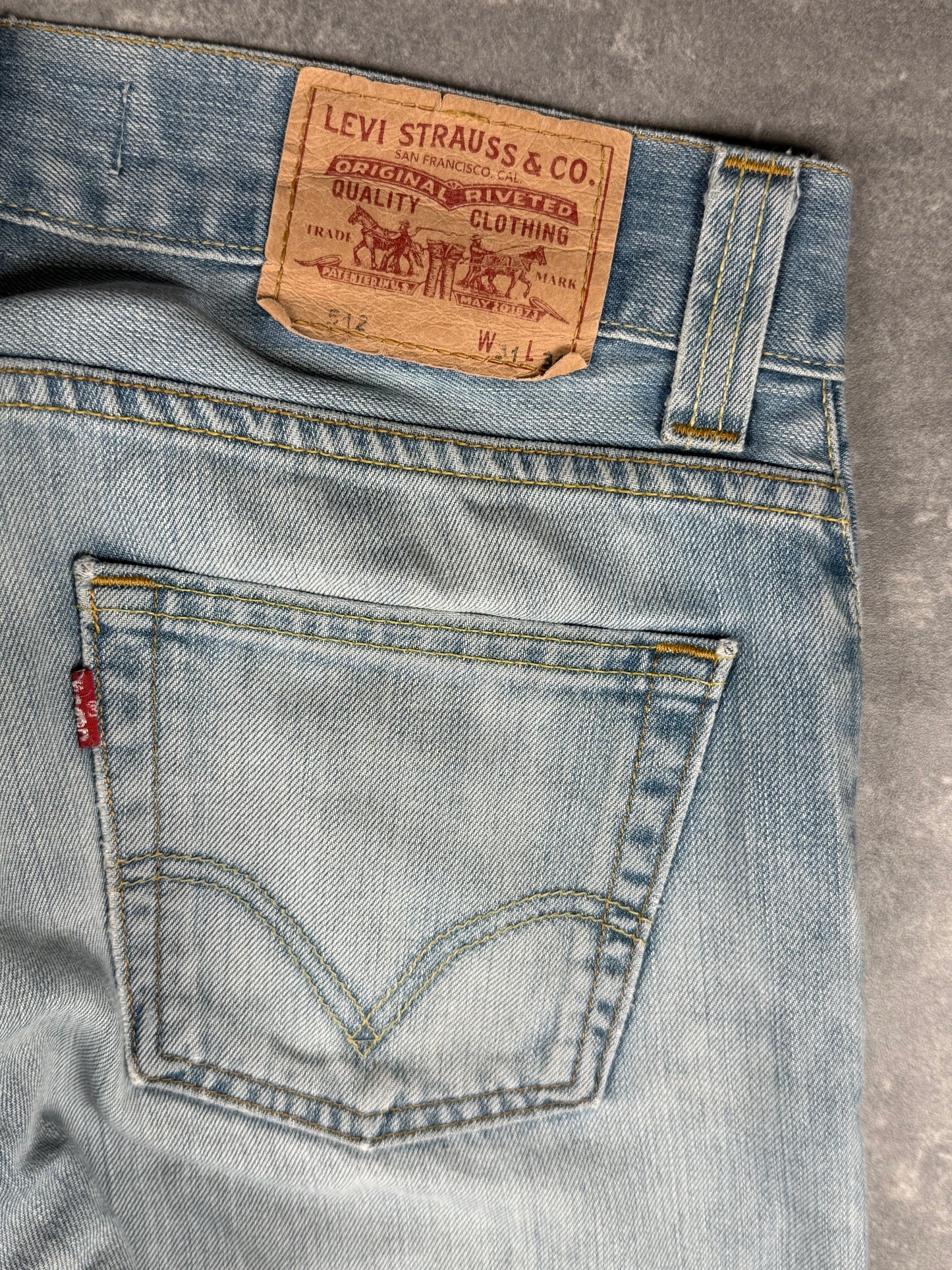 Levi’s bootcut Jeans (W31/L30)