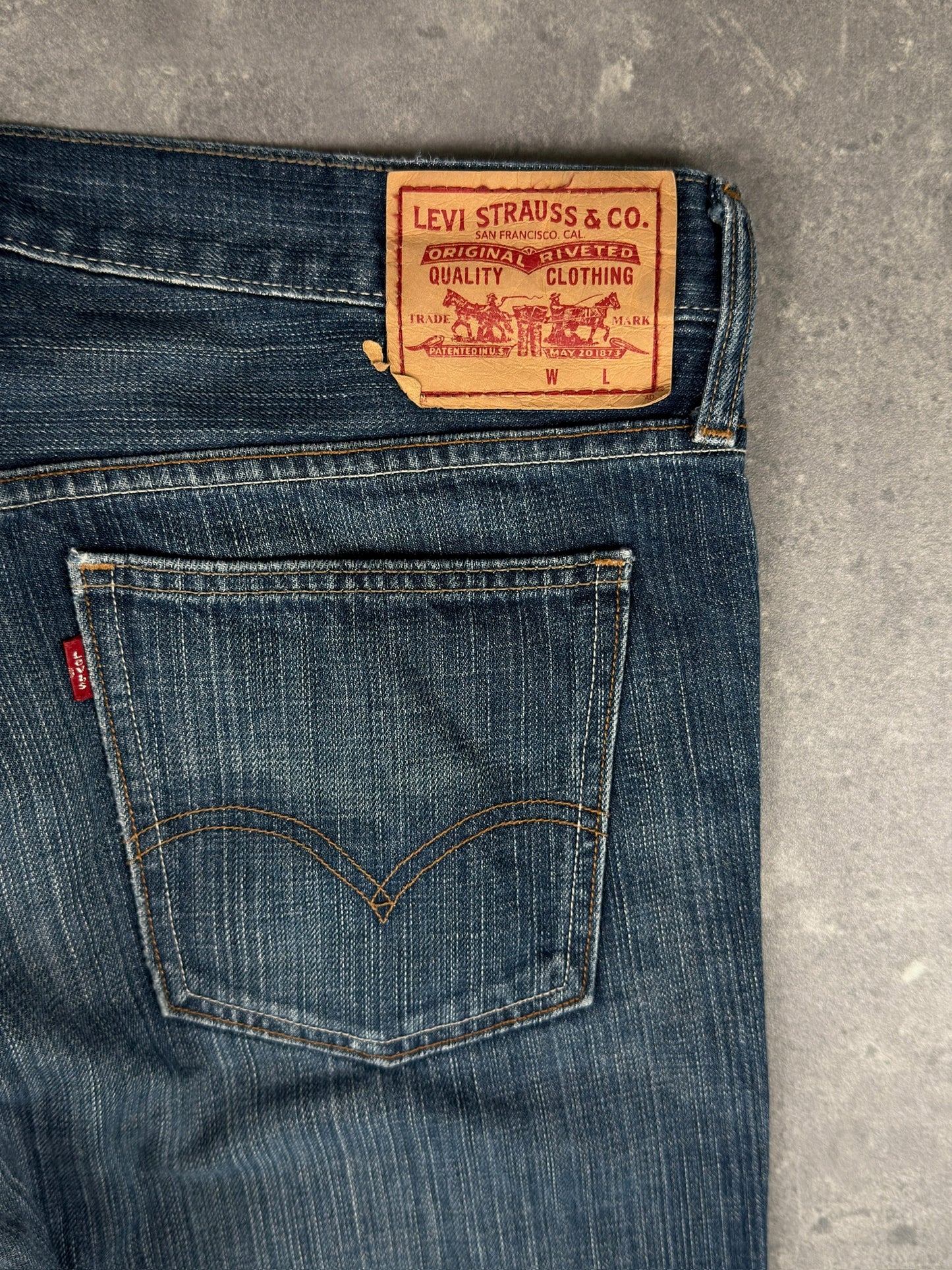 Levi’s bootcut Jeans (W34/L34)