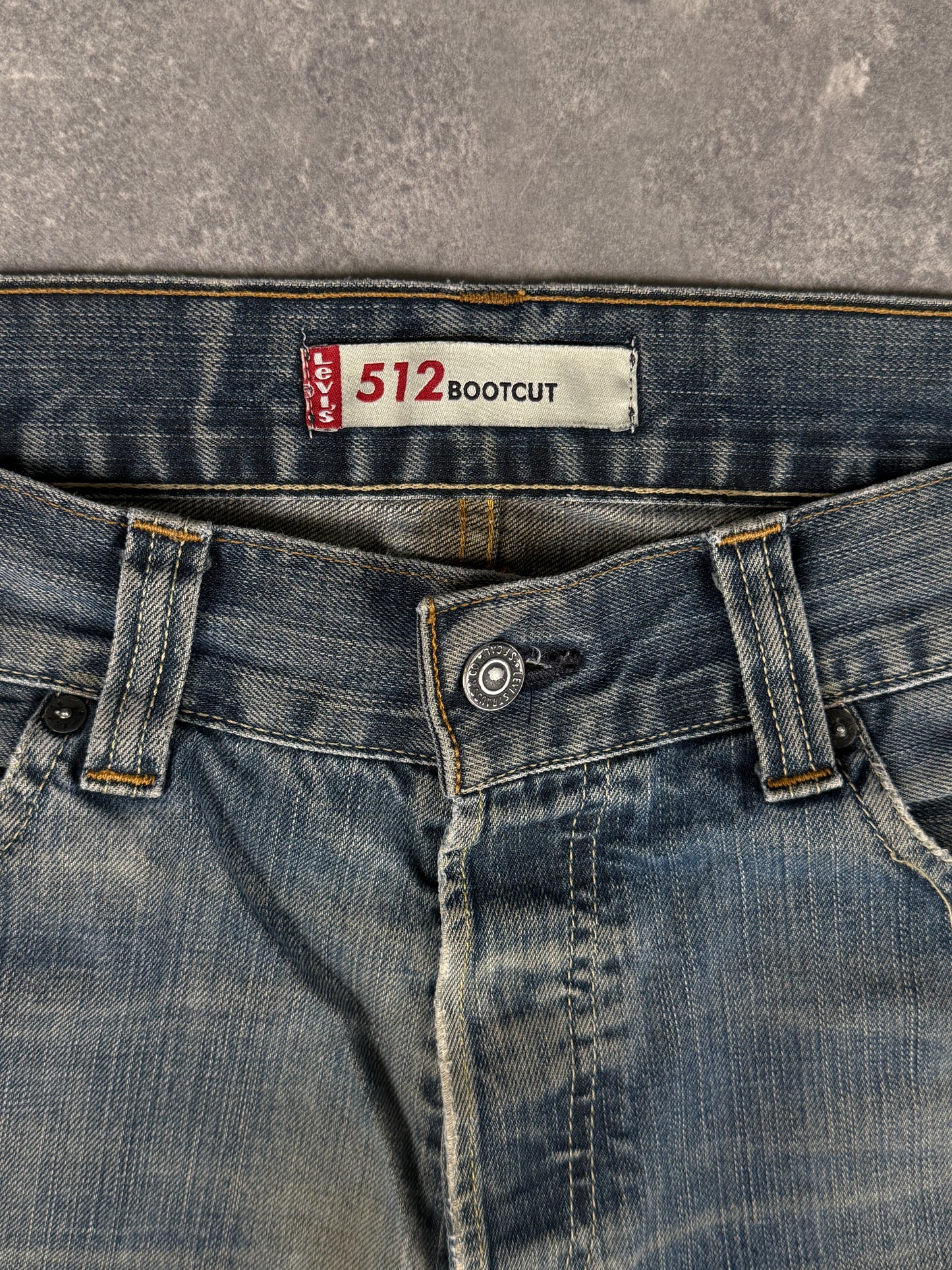 Levi’s bootcut Jeans (W34/L34)