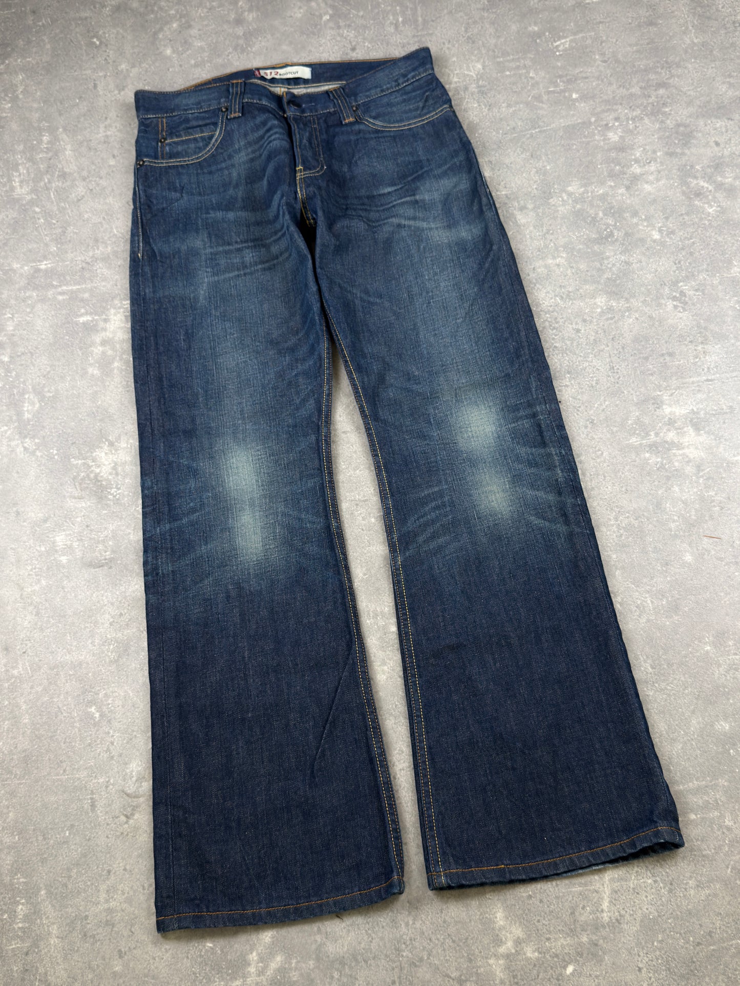Levi’s bootcut Jeans (W33/L32)
