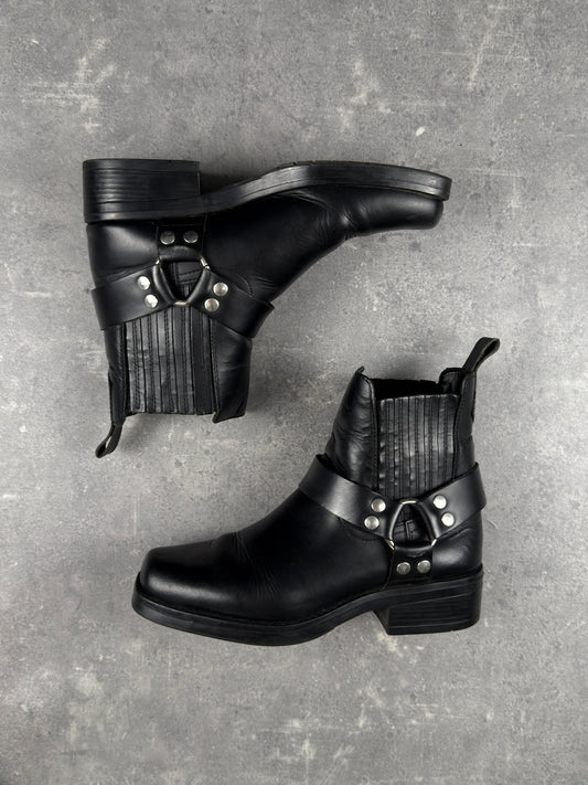 Harness Boots (43)