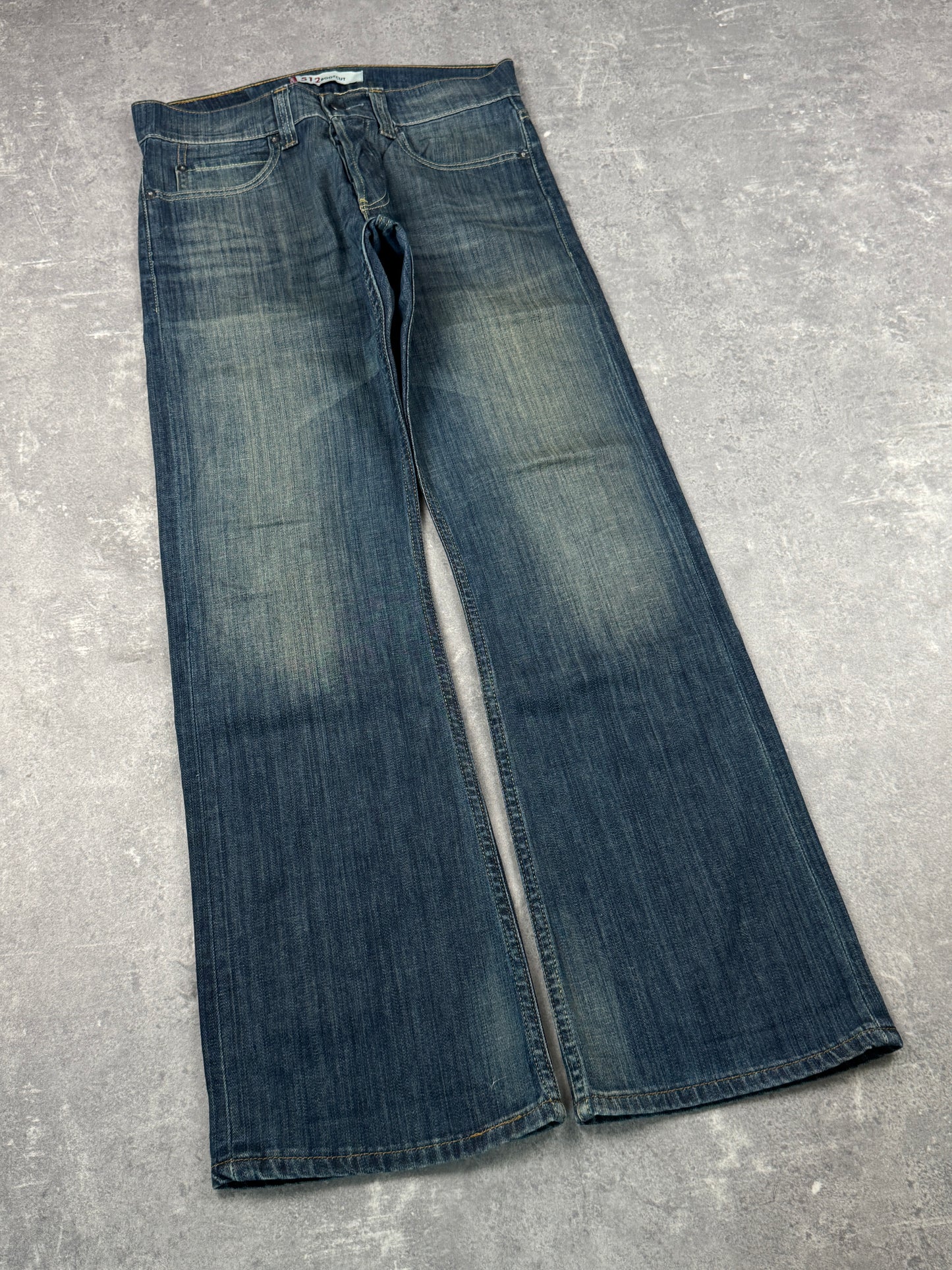 Levi’s bootcut Jeans (W30/L32)