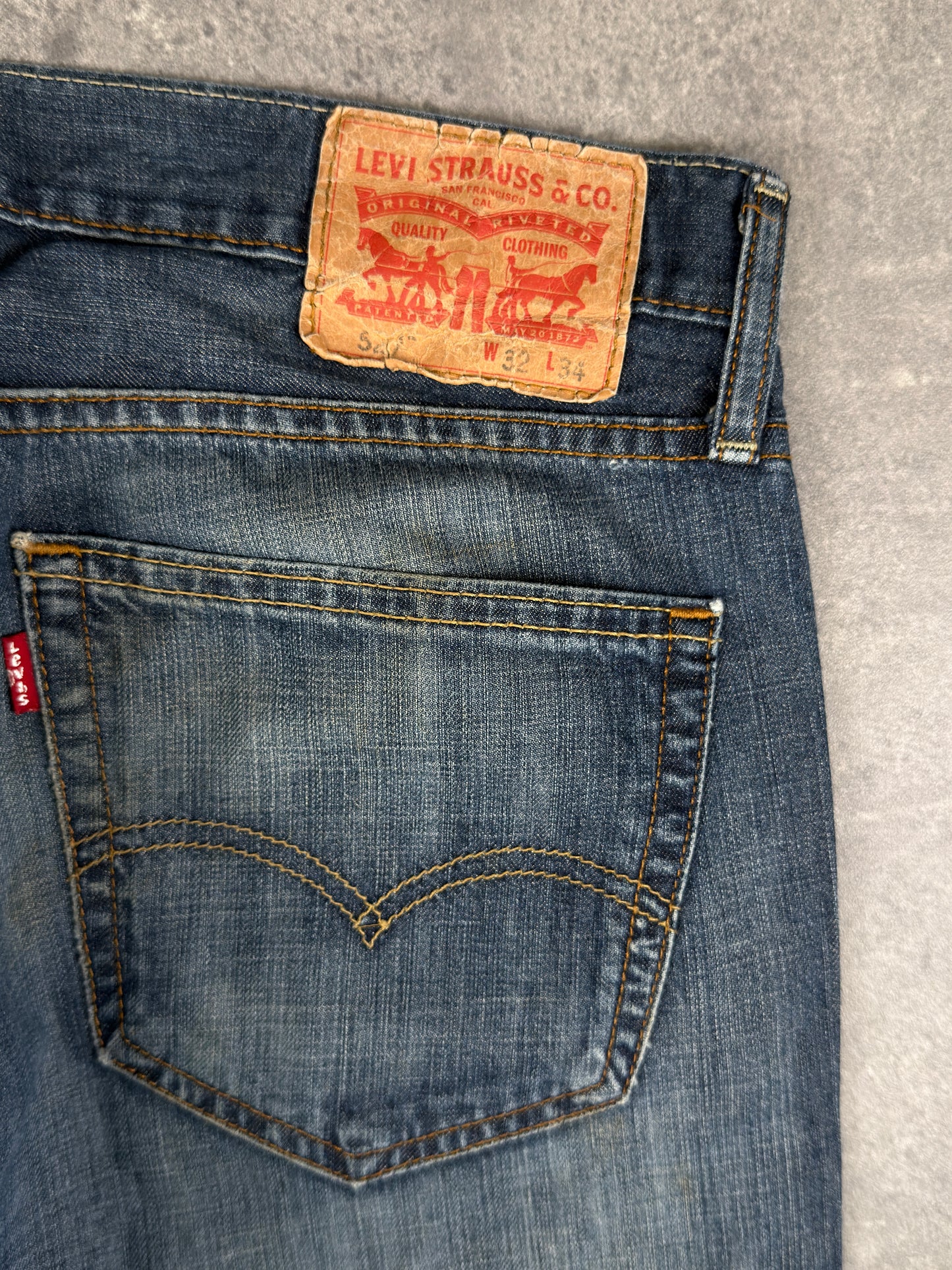 Levi’s bootcut Jeans (W32/L34)