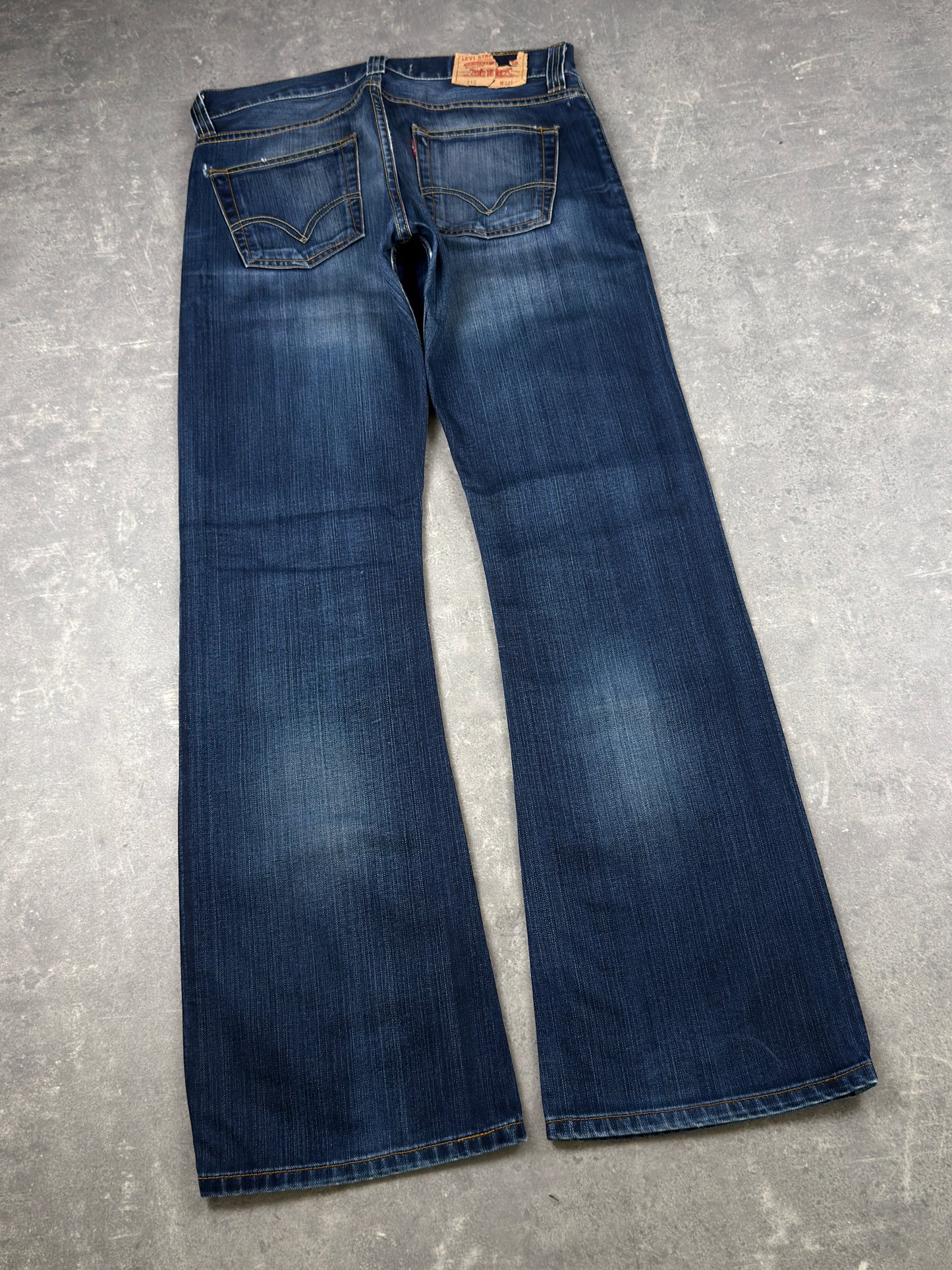 Levi’s bootcut Jeans (W32/L34)