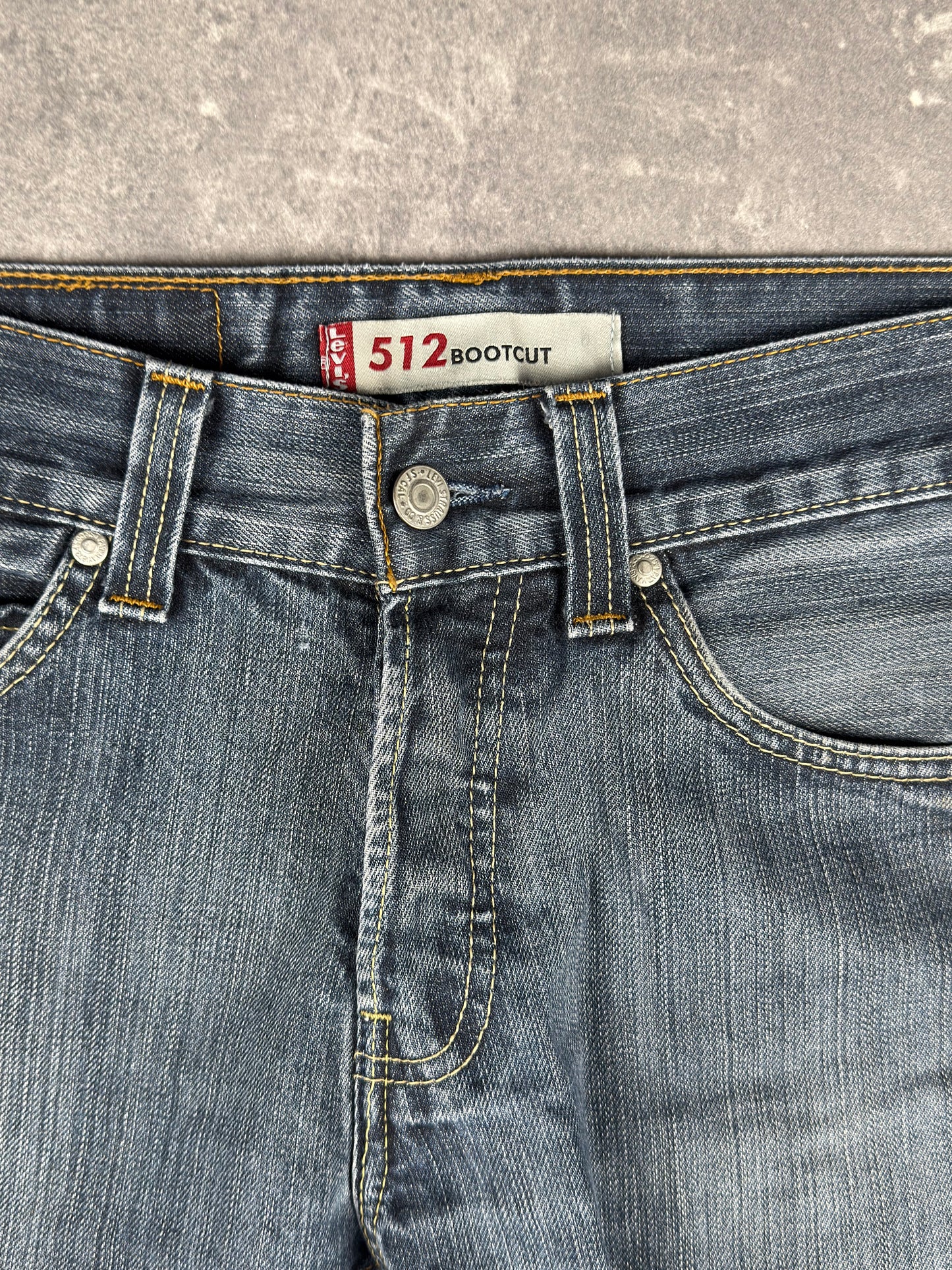 Levi’s bootcut Jeans (W30/L34)