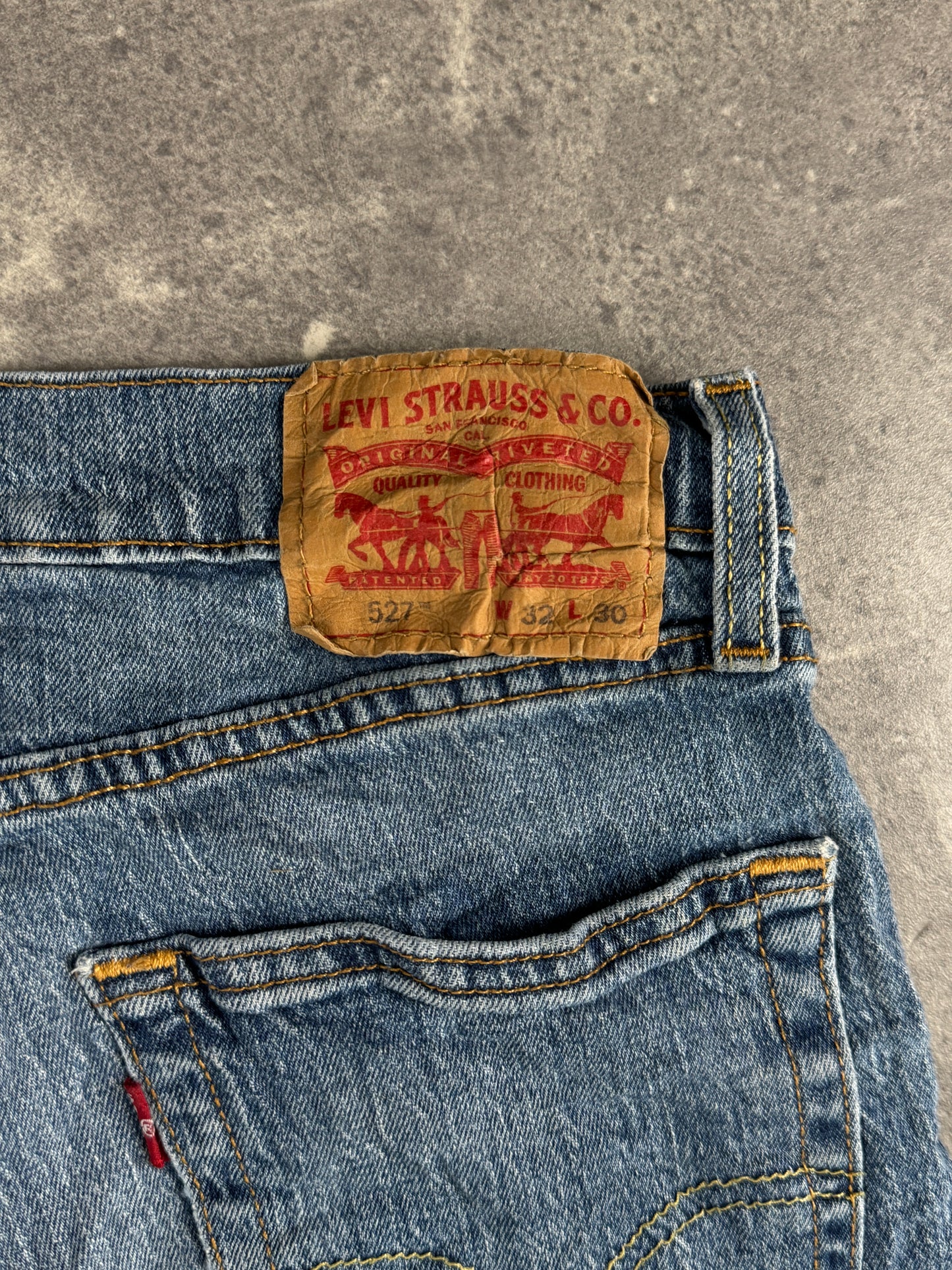 Levi’s bootcut Jeans (W32/L30)