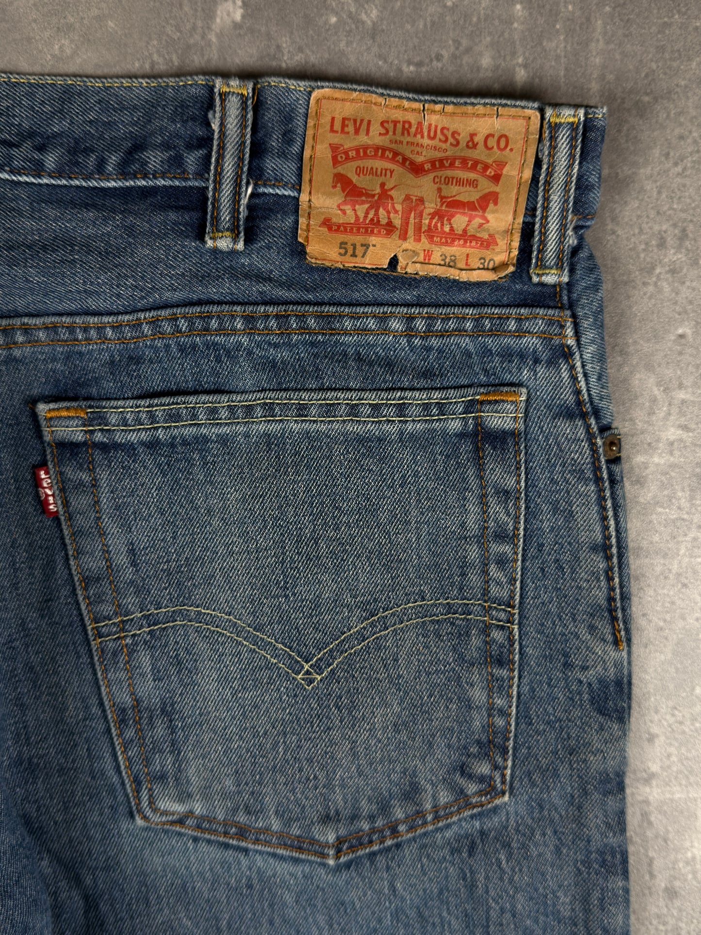 Levi’s bootcut Jeans (W38/L32)