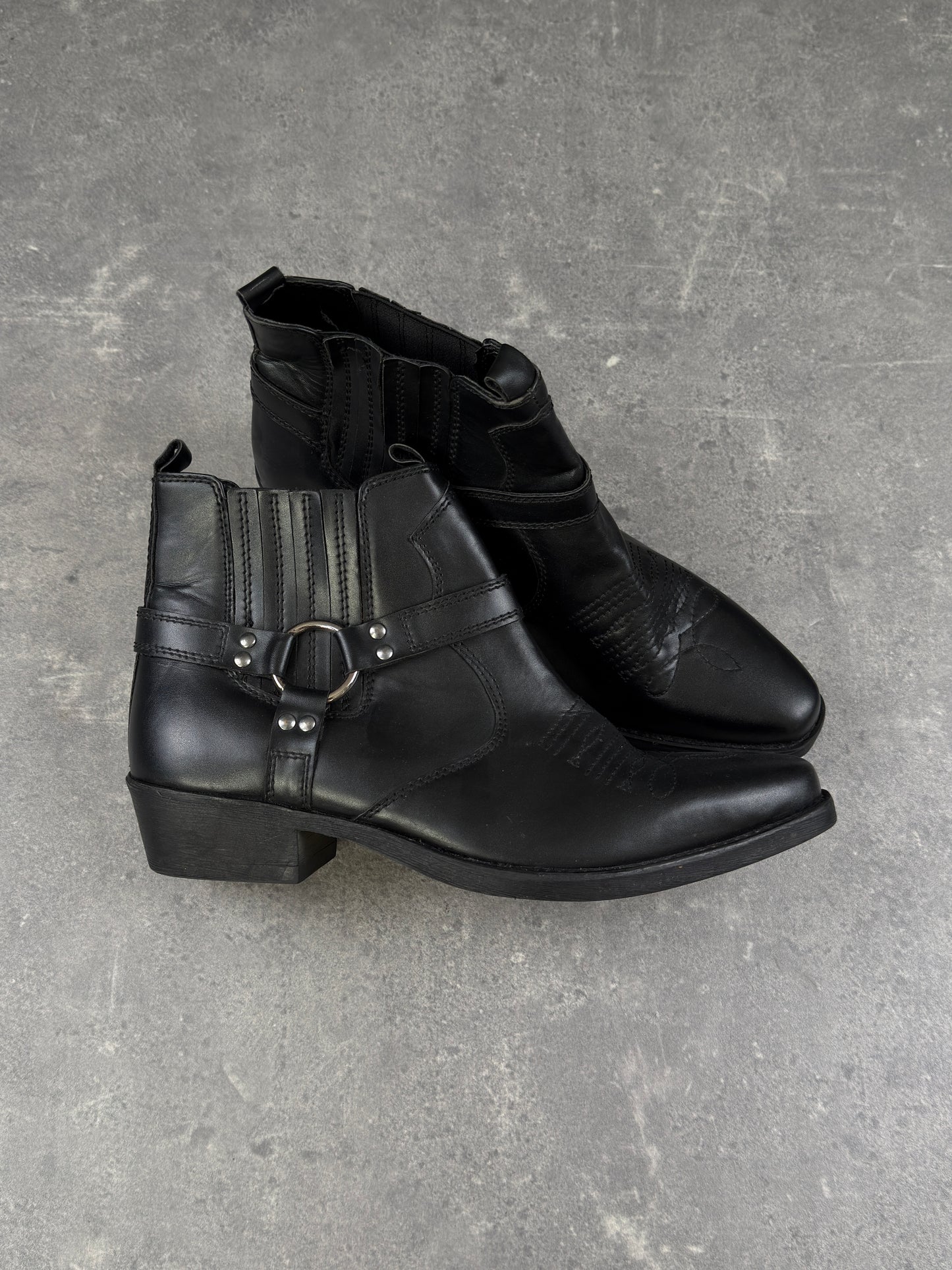 Harness Boot (43)