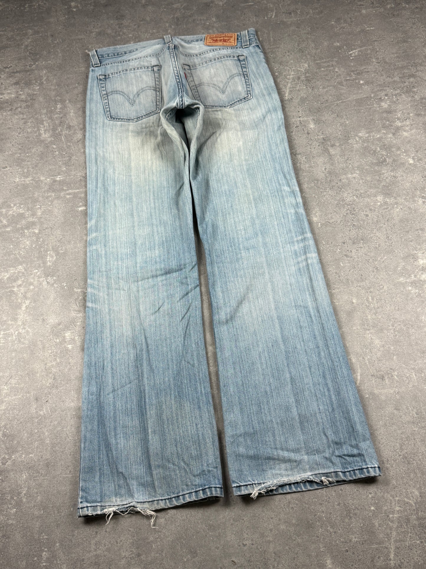 Levi’s bootcut Jeans (W33/L34)