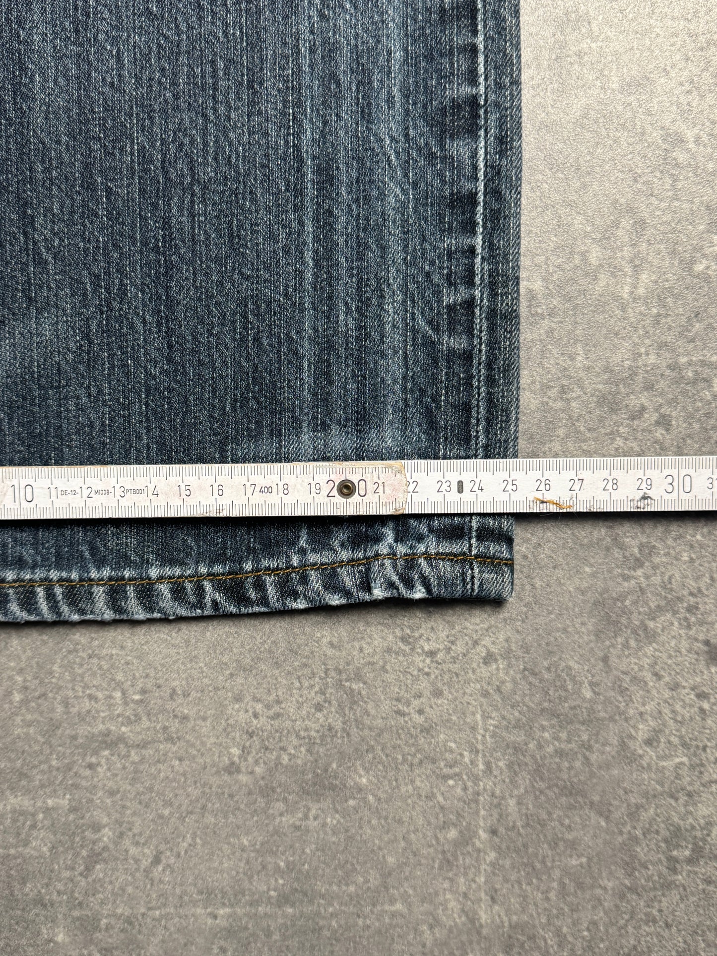 Levi’s bootcut jeans (W36/L34)
