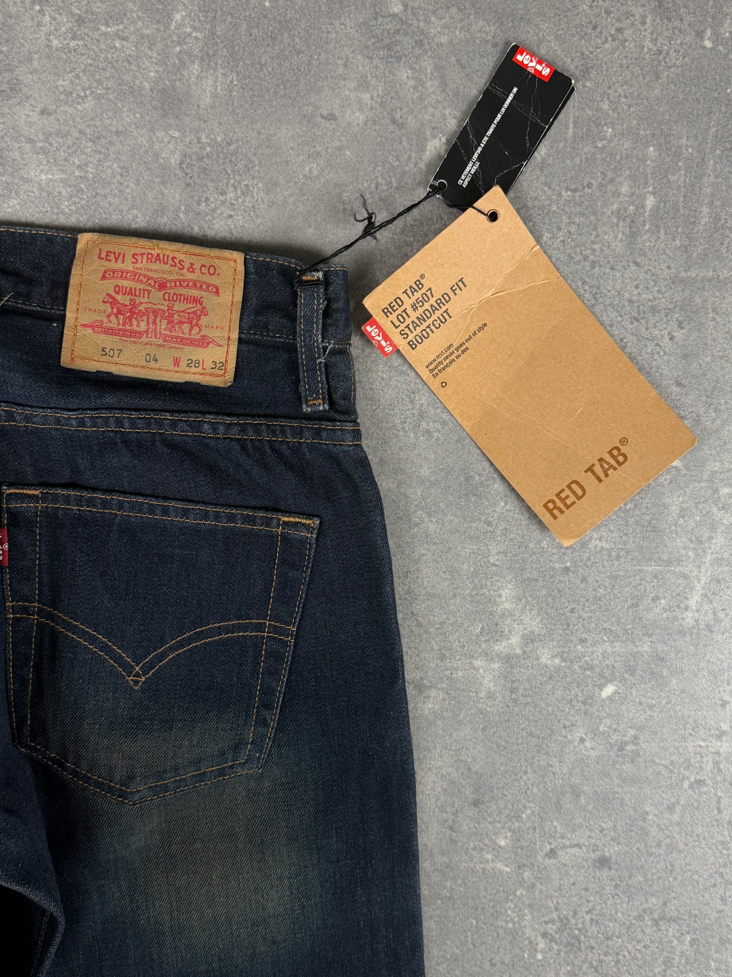 Levi’s bootcut Jeans (W28/L32)