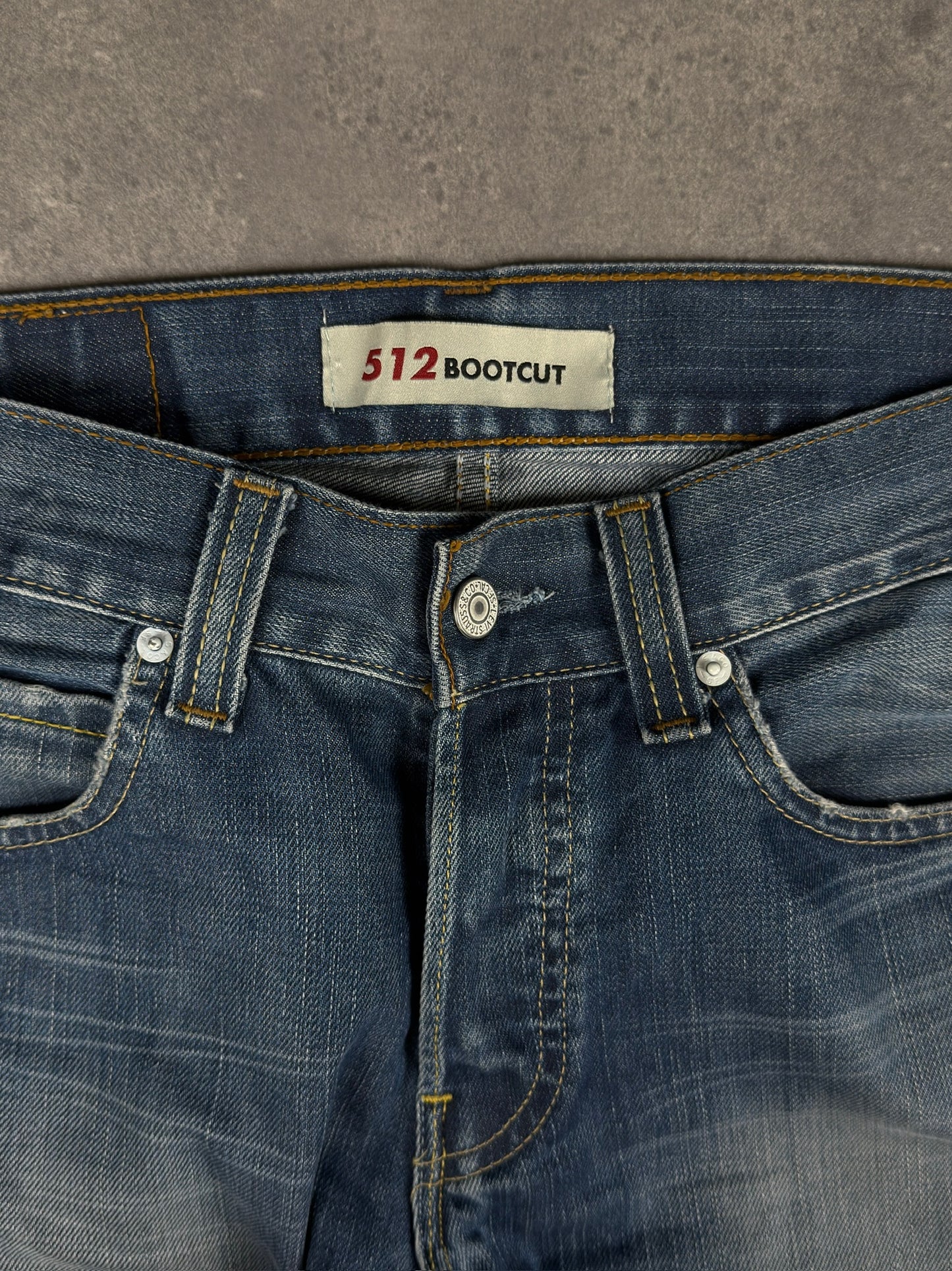 Levi’s bootcut Jeans (W31/L34)