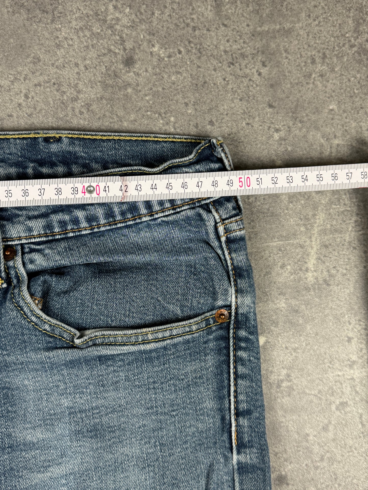 Levi’s bootcut jeans (W38/L32)