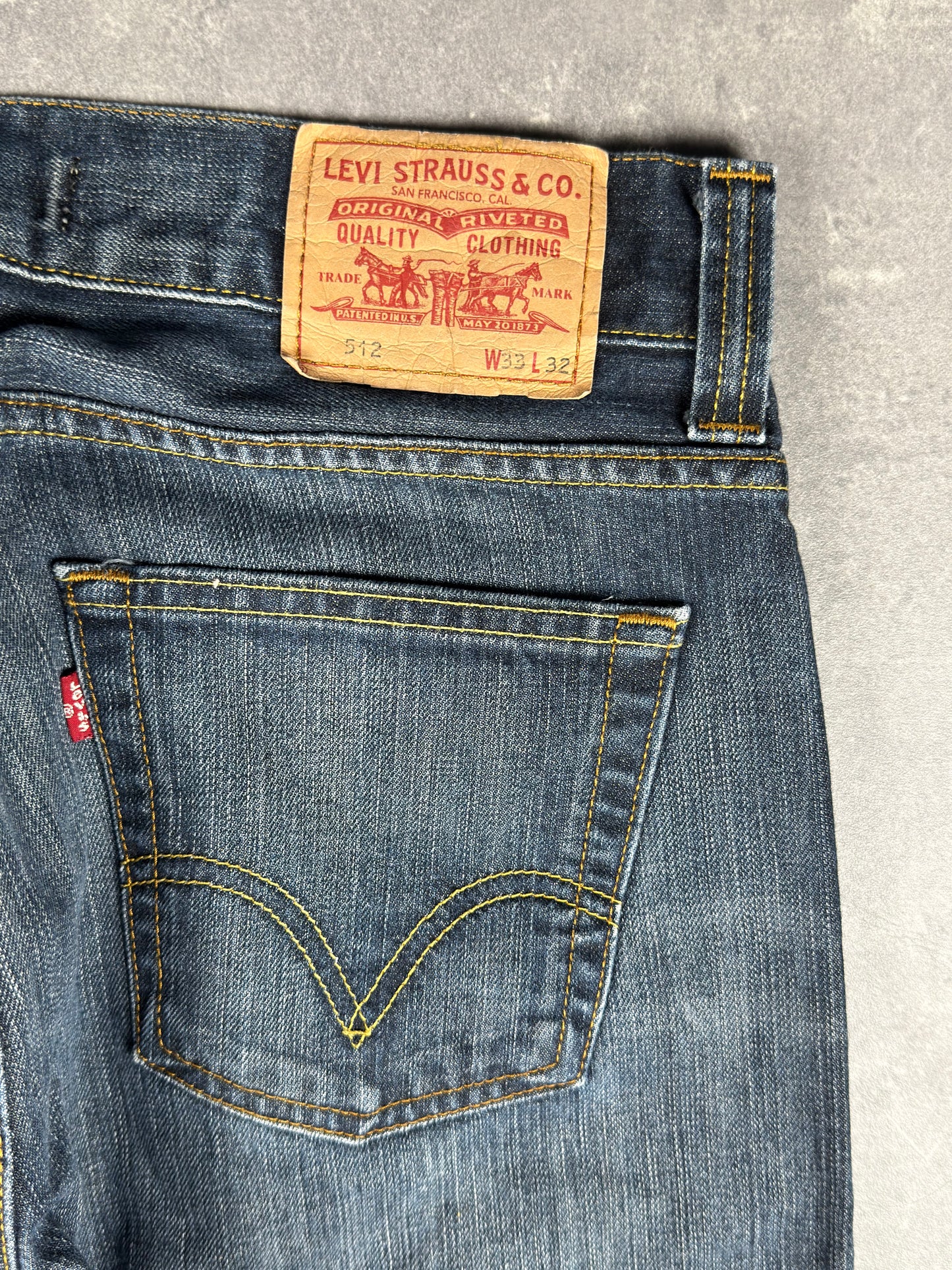 Levi’s bootcut Jeans (W33/L32)