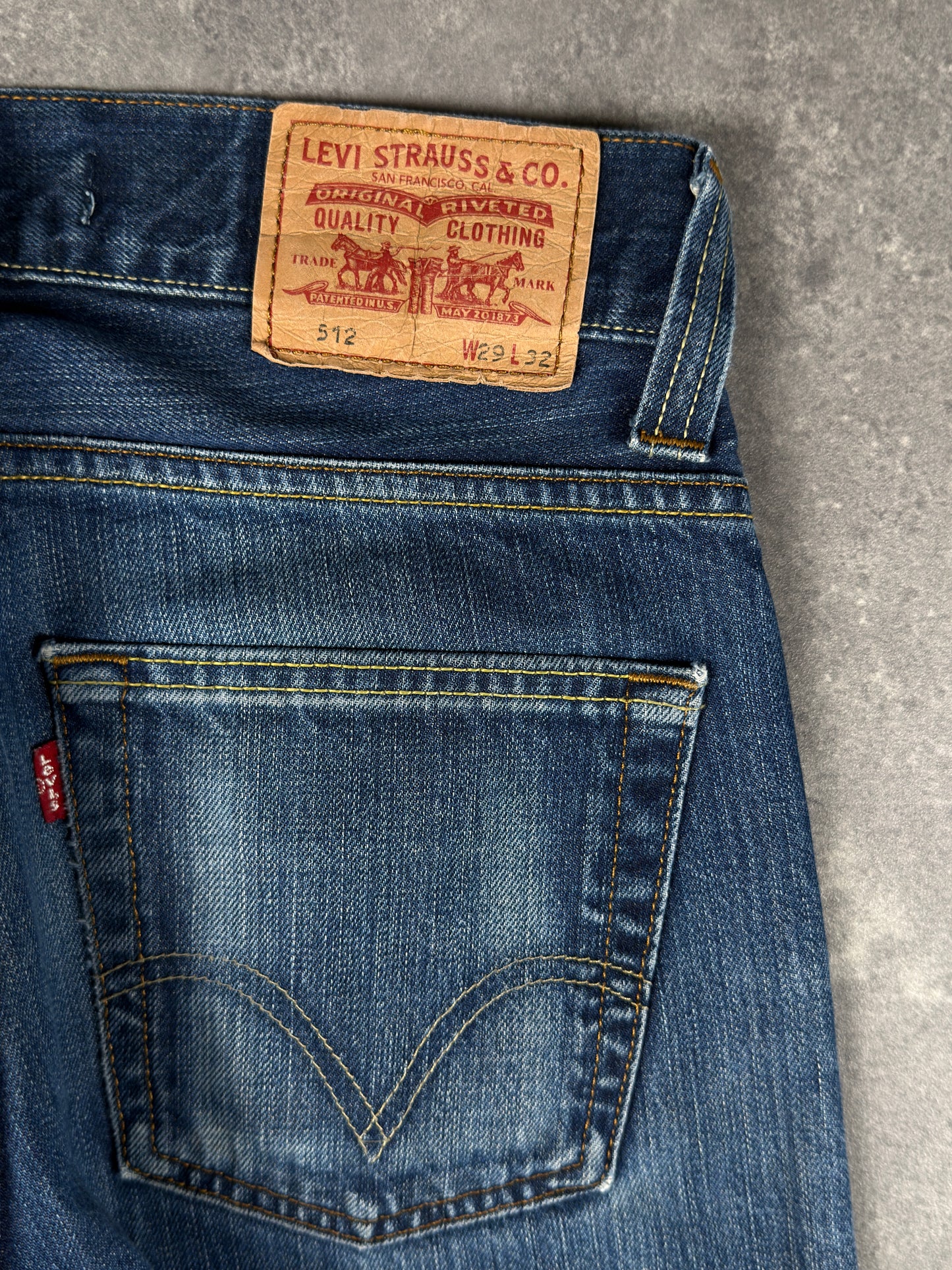 Levi’s bootcut Jeans (W29/L32)