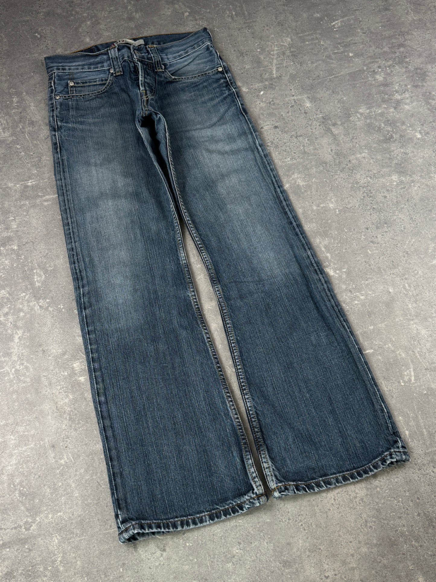 Levi’s bootcut Jeans (W29/L32)