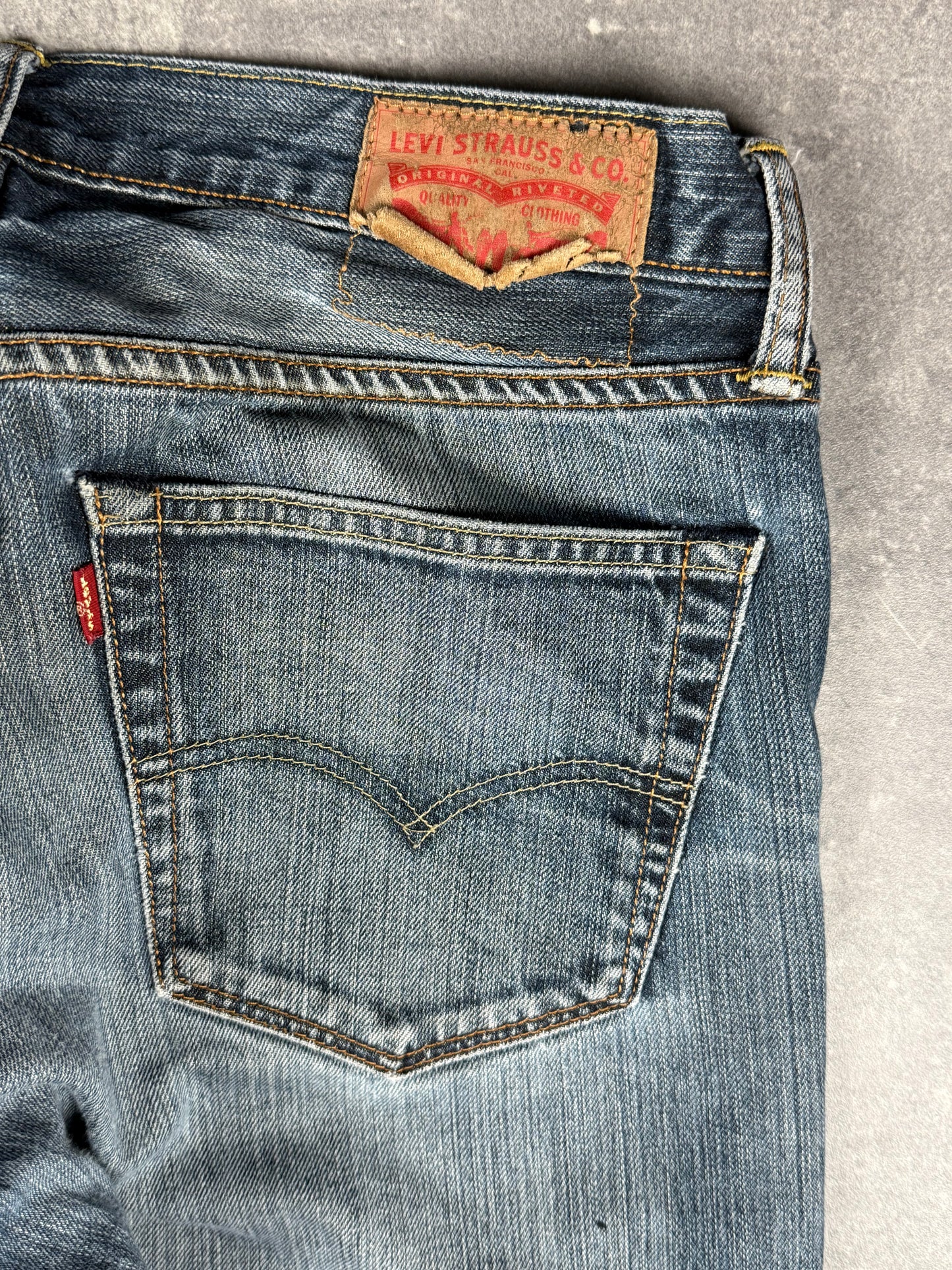 Levi’s bootcut Jeans (W31/L34)